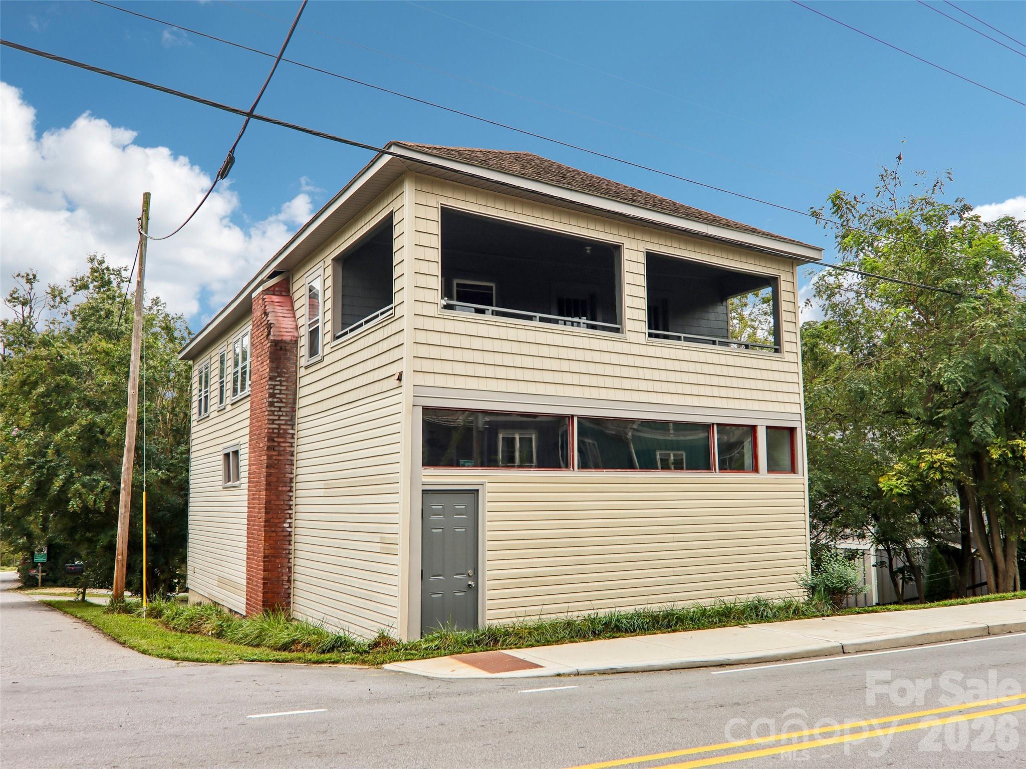 main property photo 45