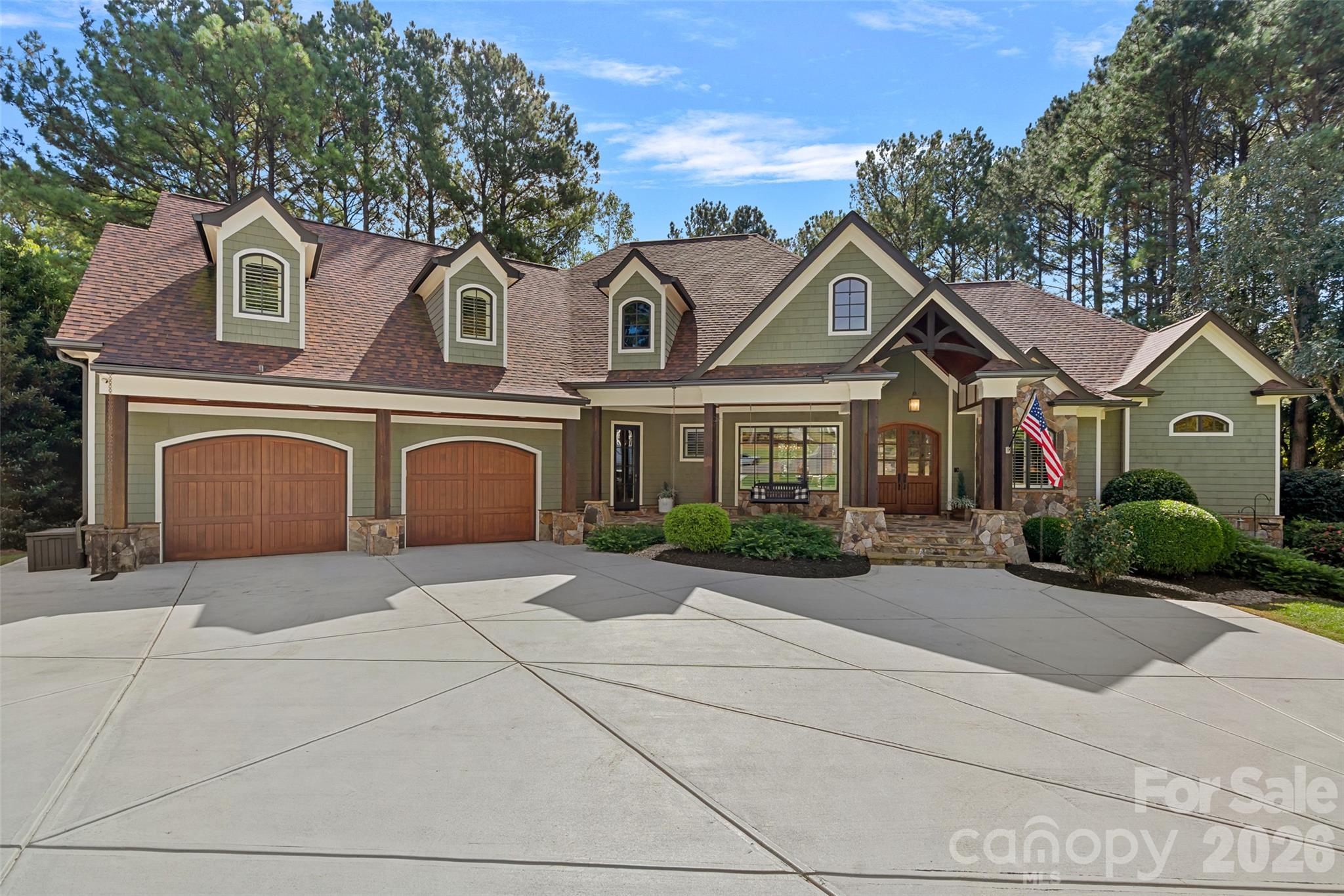 main property photo 0