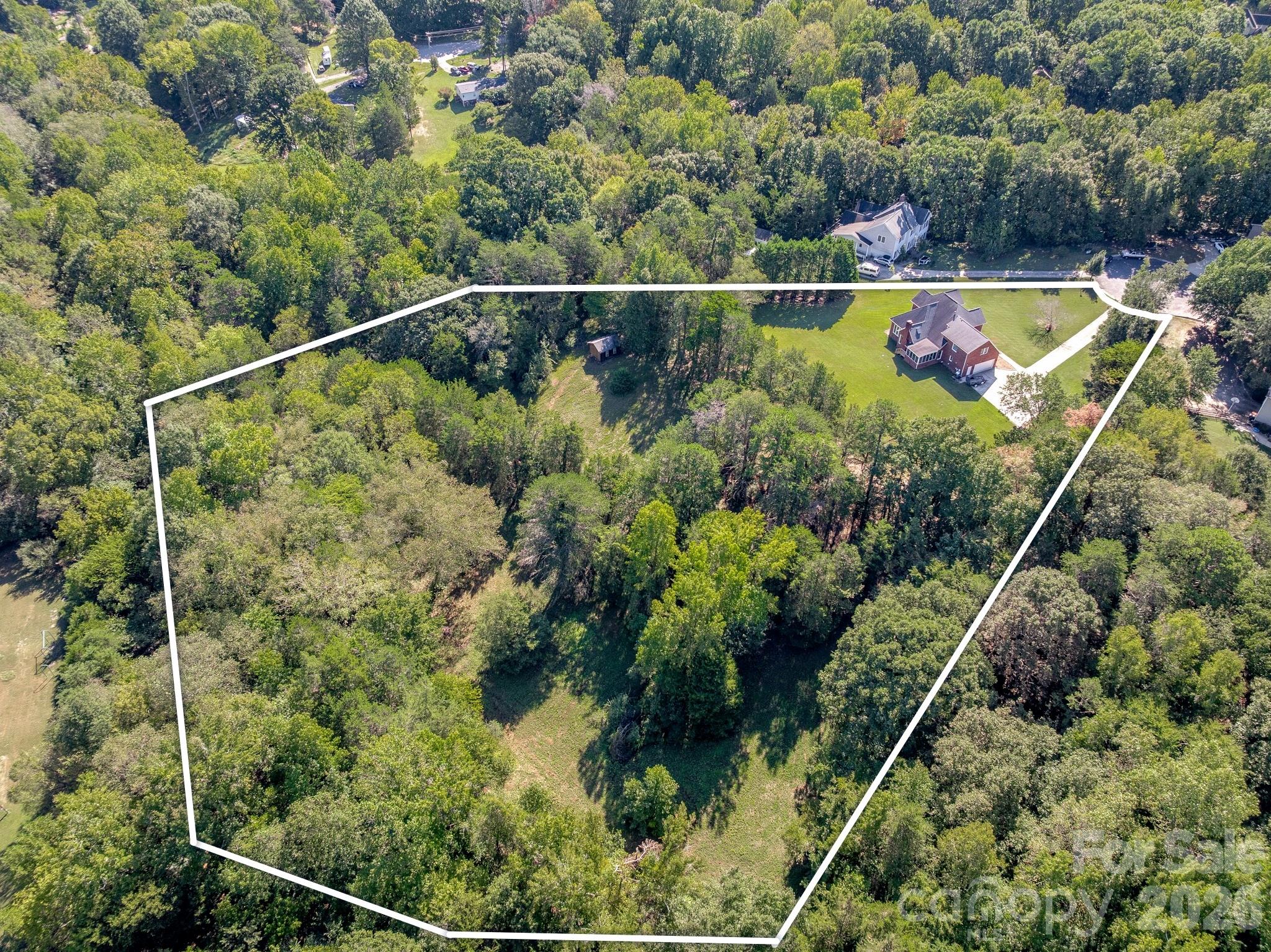 main property photo 2