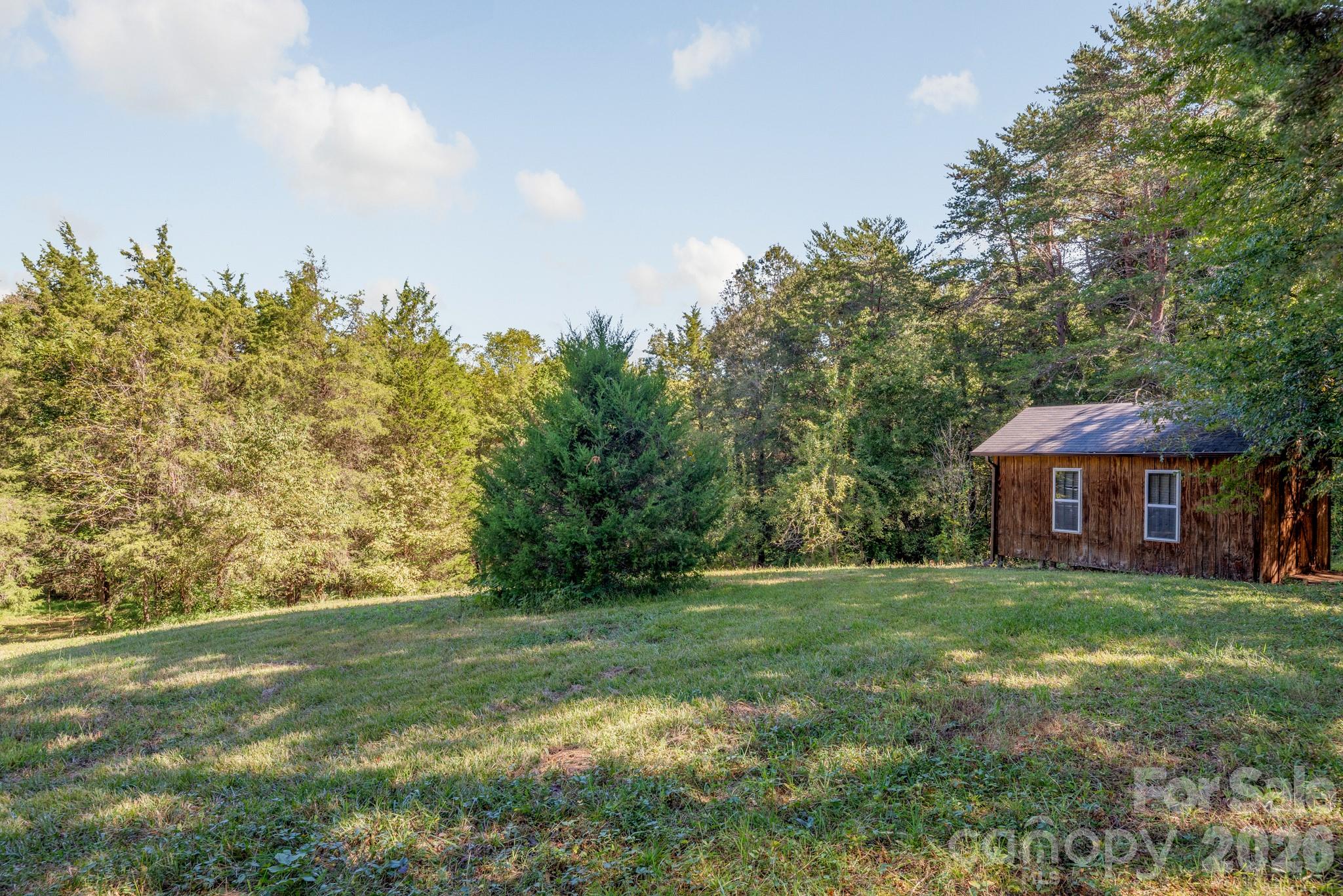 main property photo 31