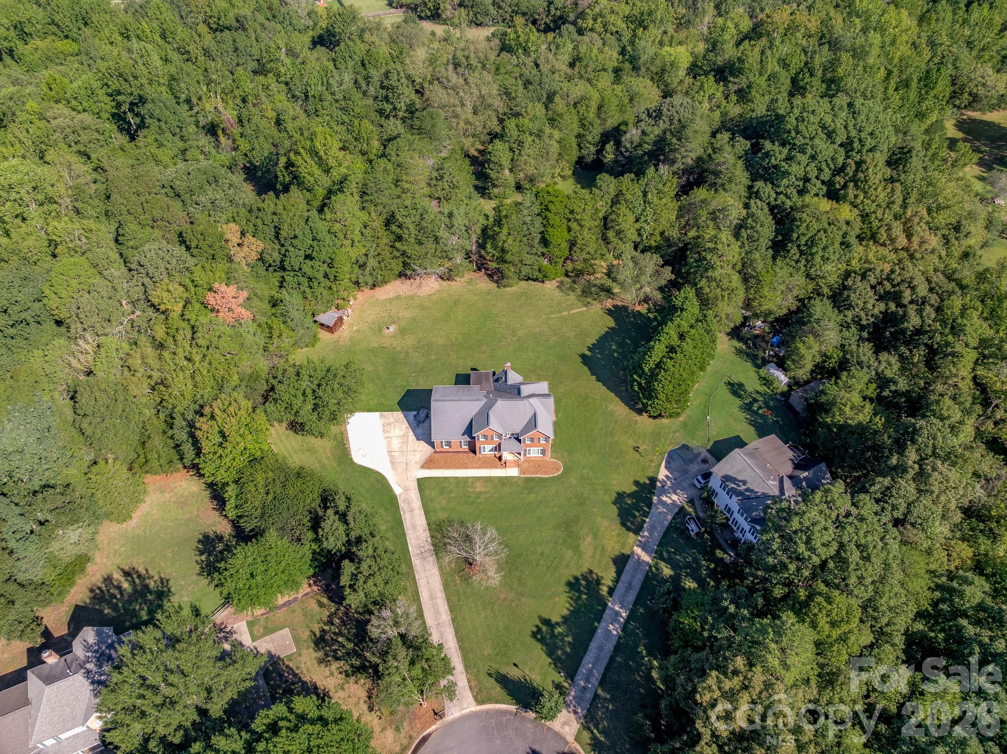main property photo 41