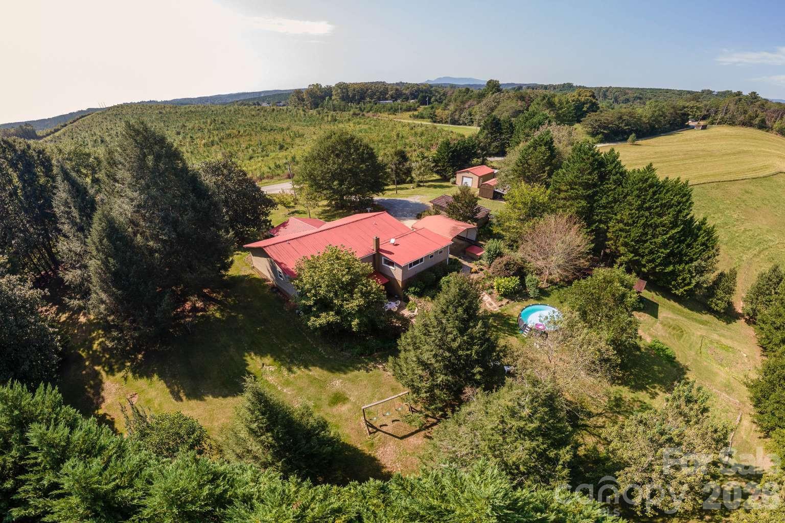 main property photo 15