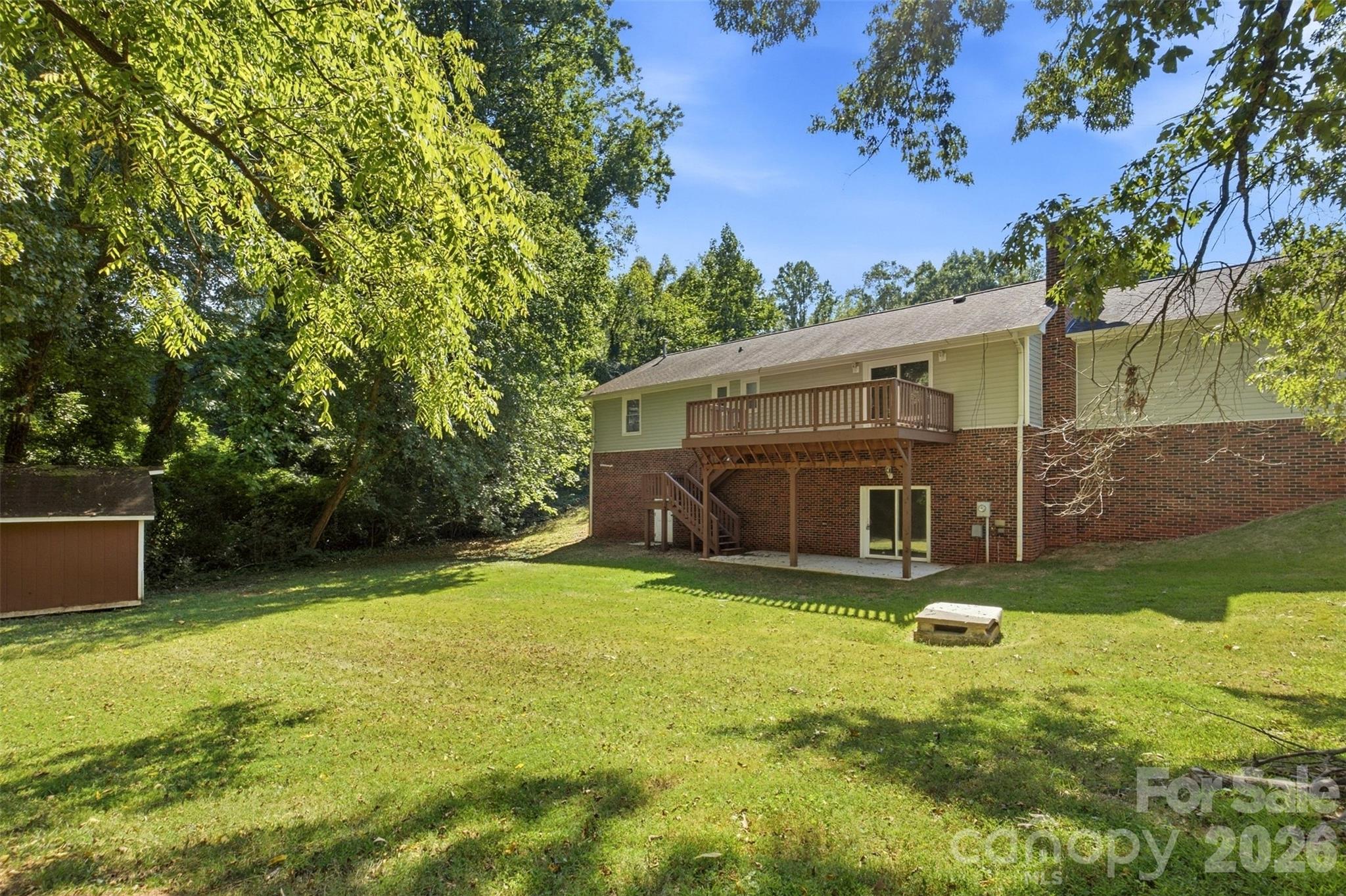 main property photo 27
