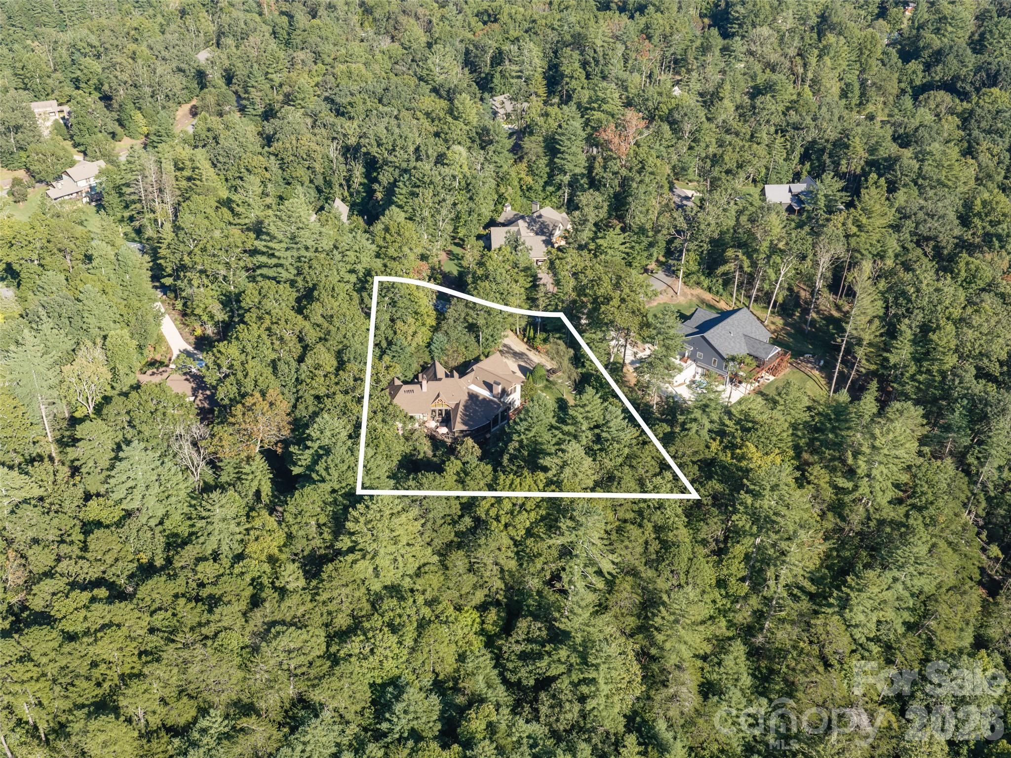 main property photo 45