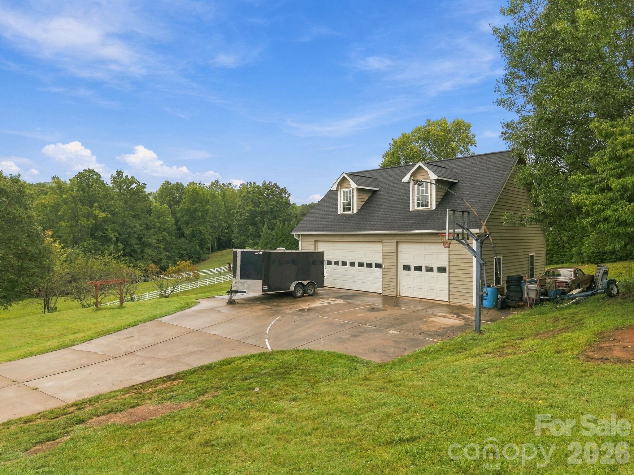 main property photo 47