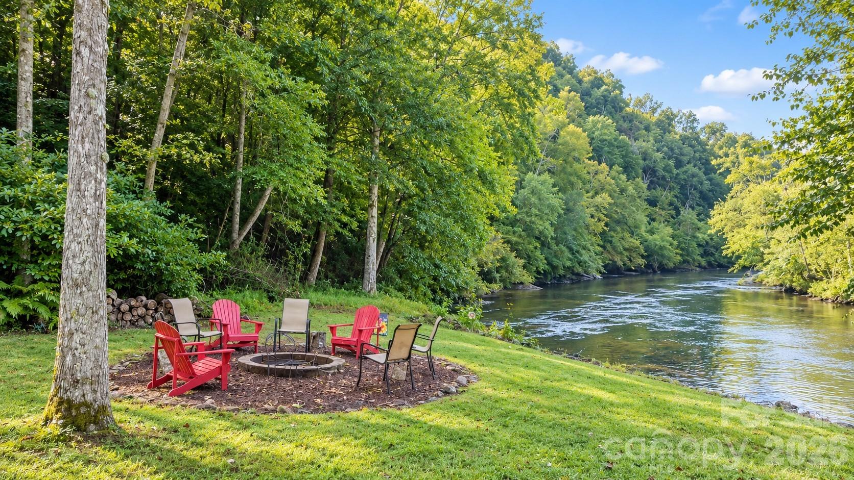 main property photo 6
