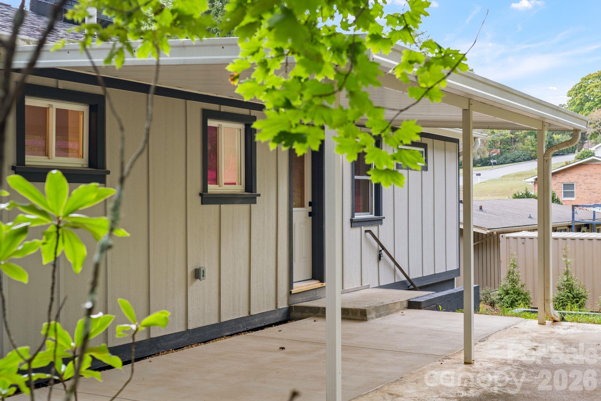 main property photo 38