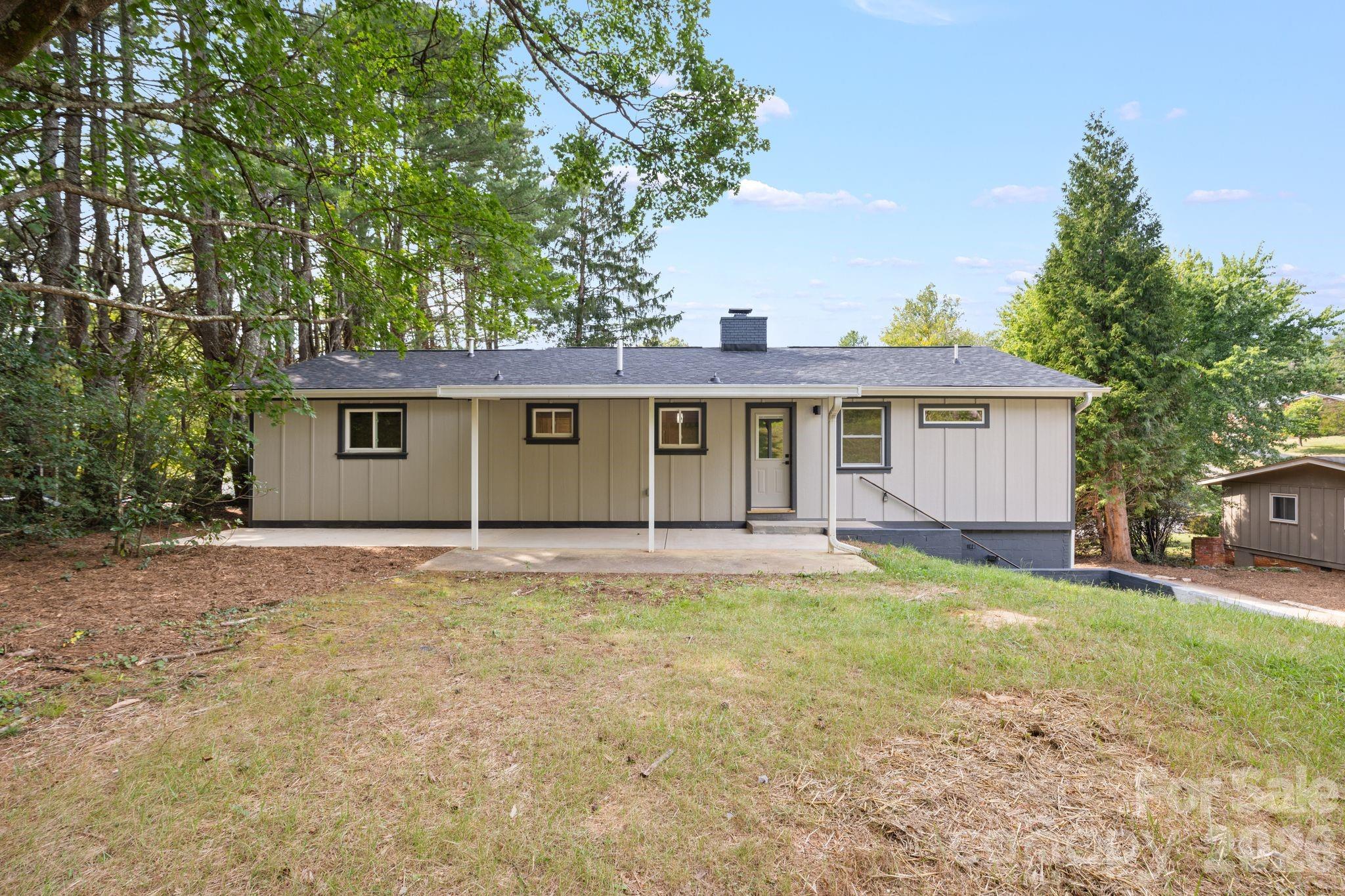 main property photo 41