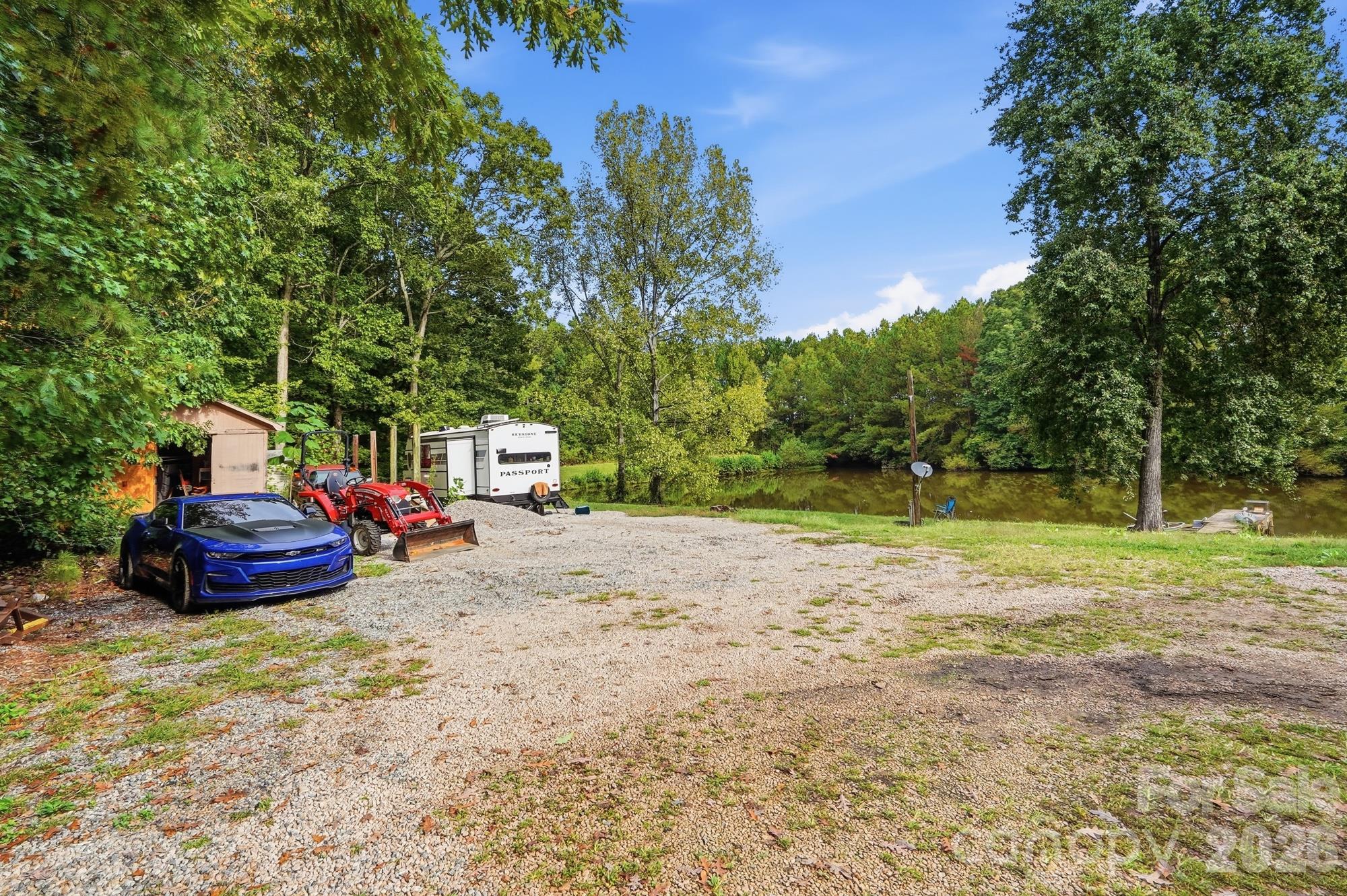 main property photo 7