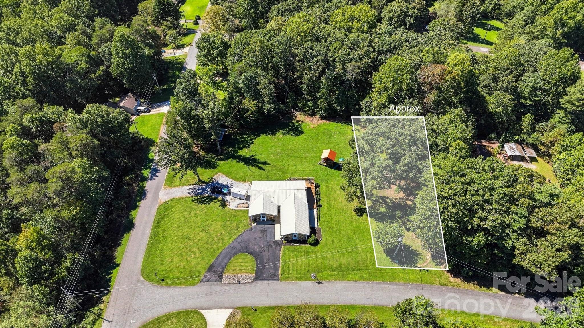 main property photo 33