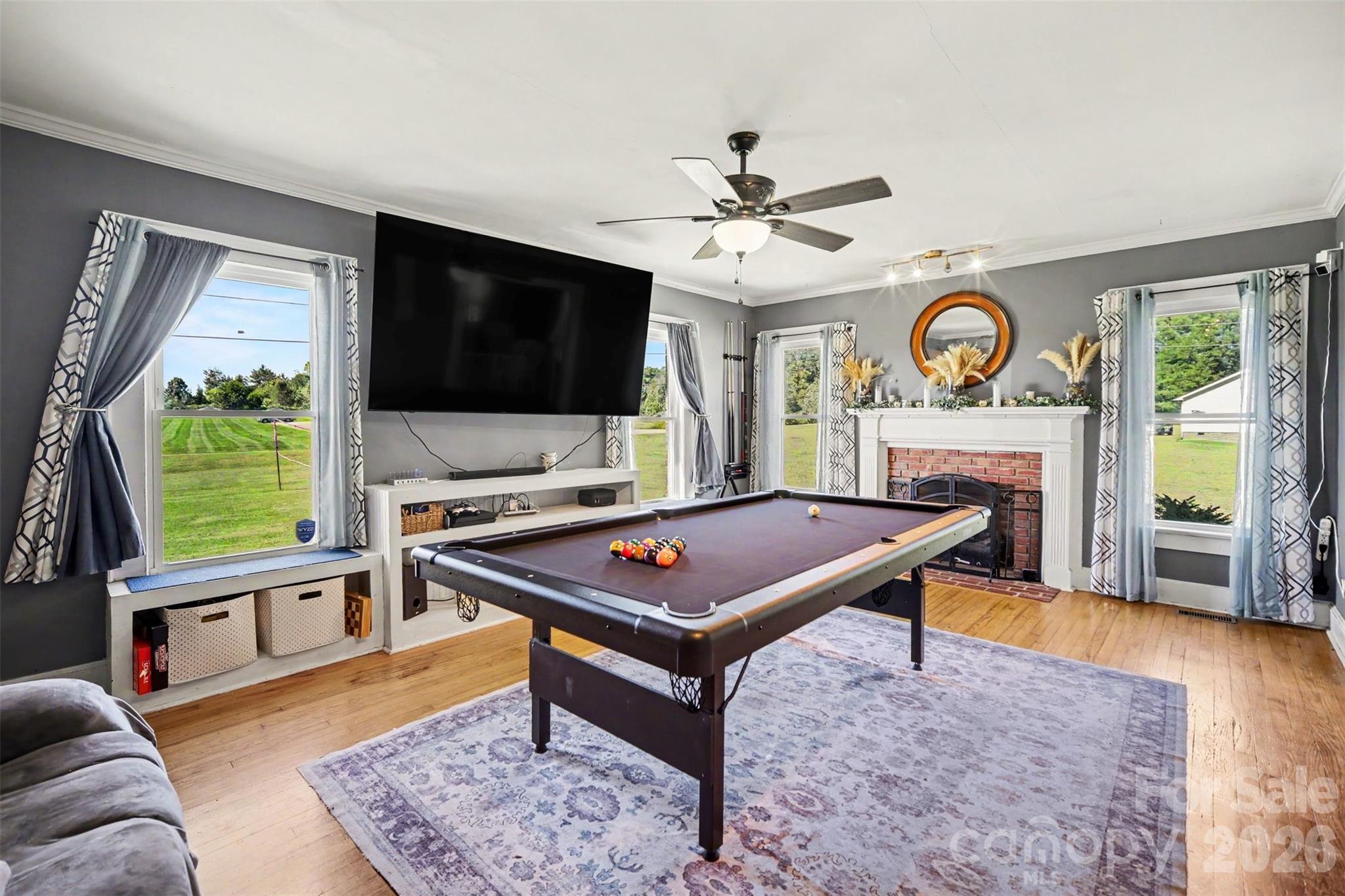 main property photo 13