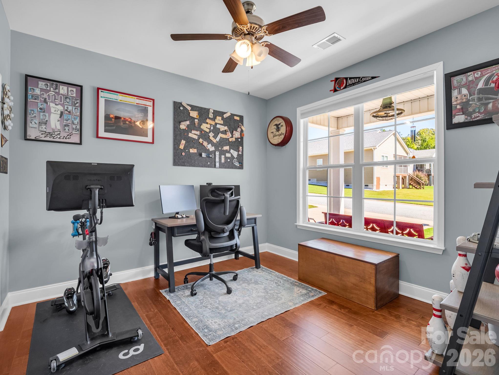 main property photo 25