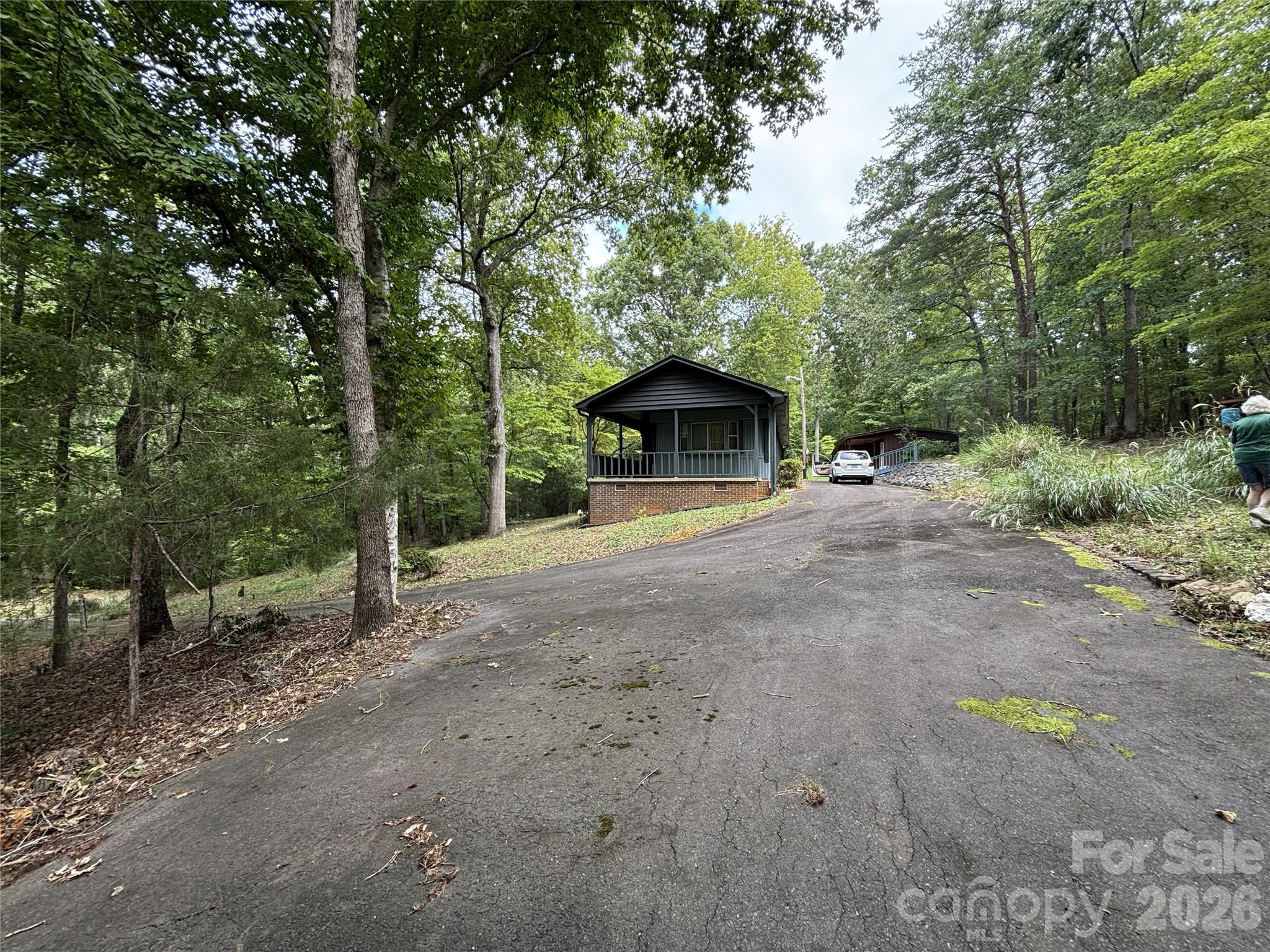 main property photo 23