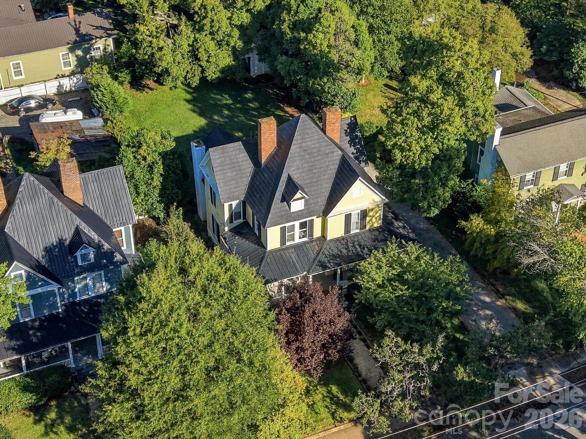 main property photo 39