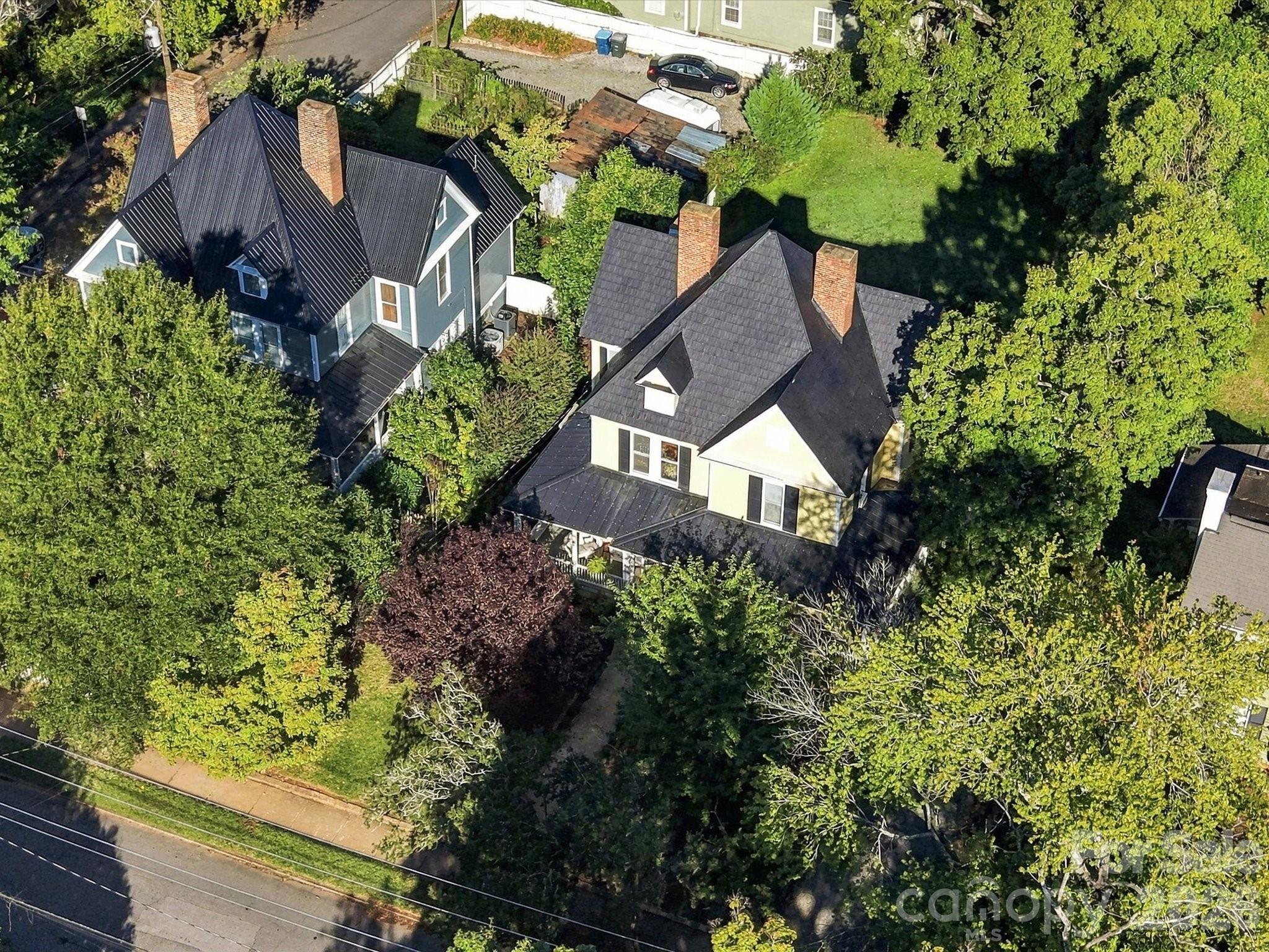main property photo 43