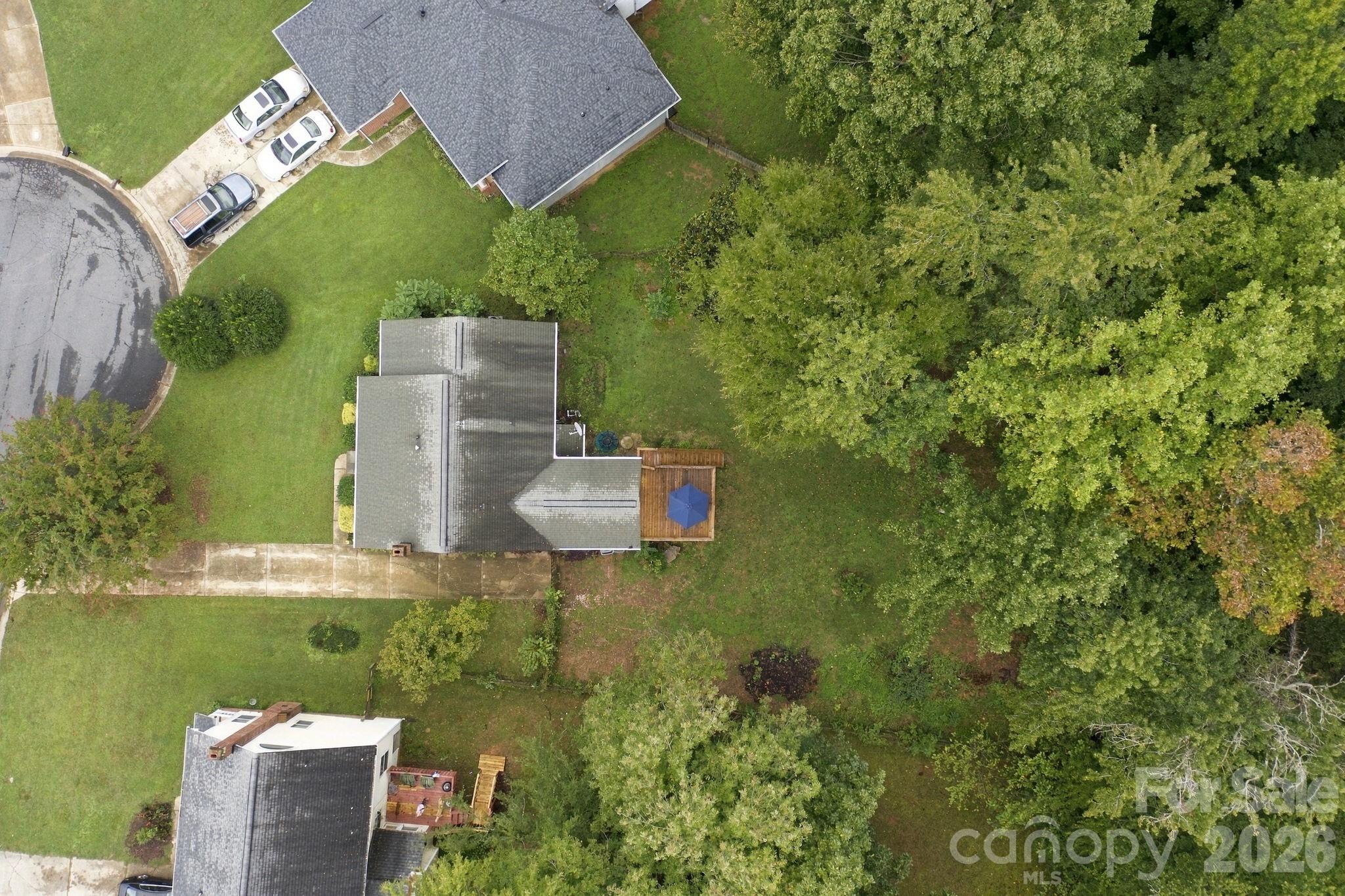 main property photo 29