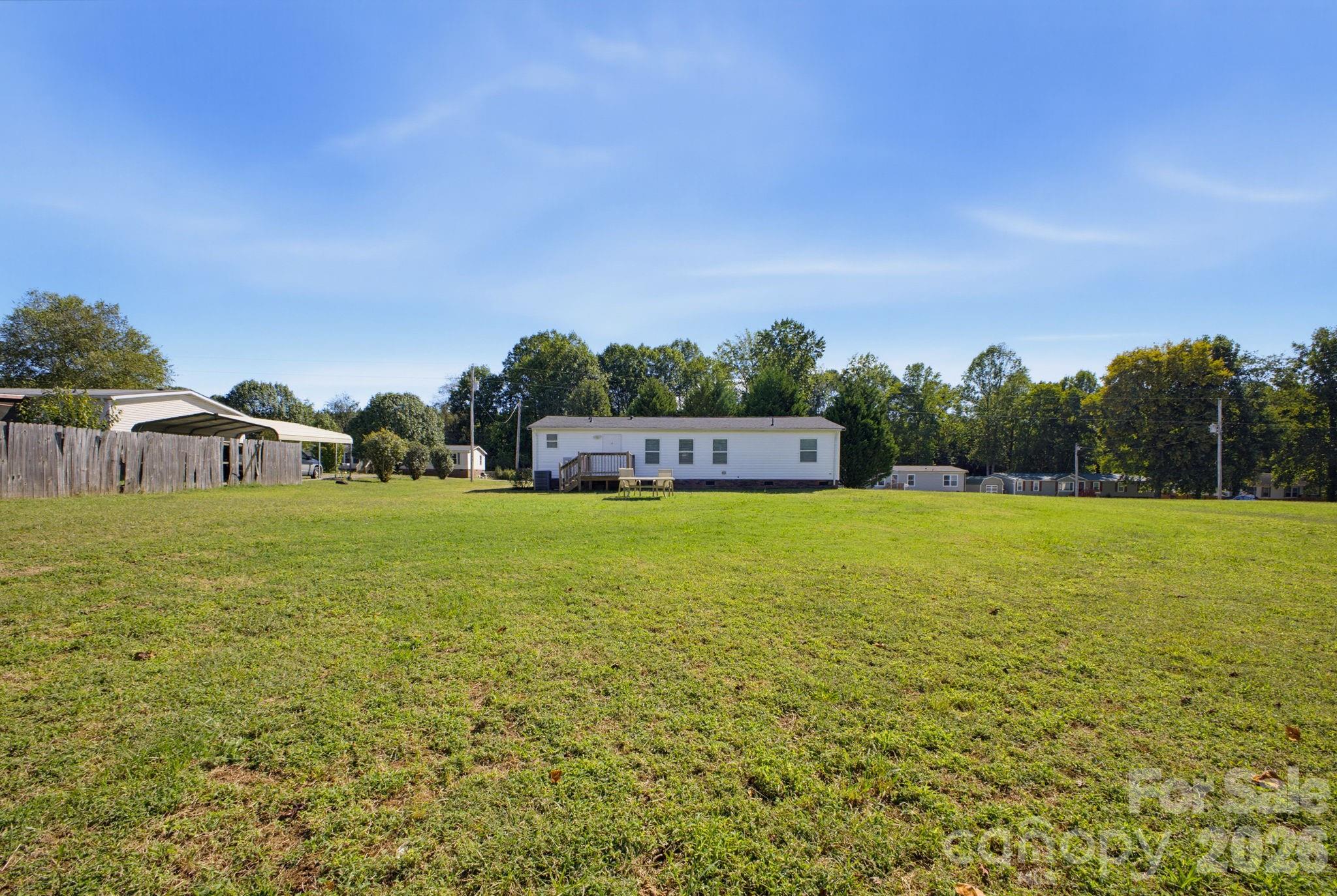 main property photo 30