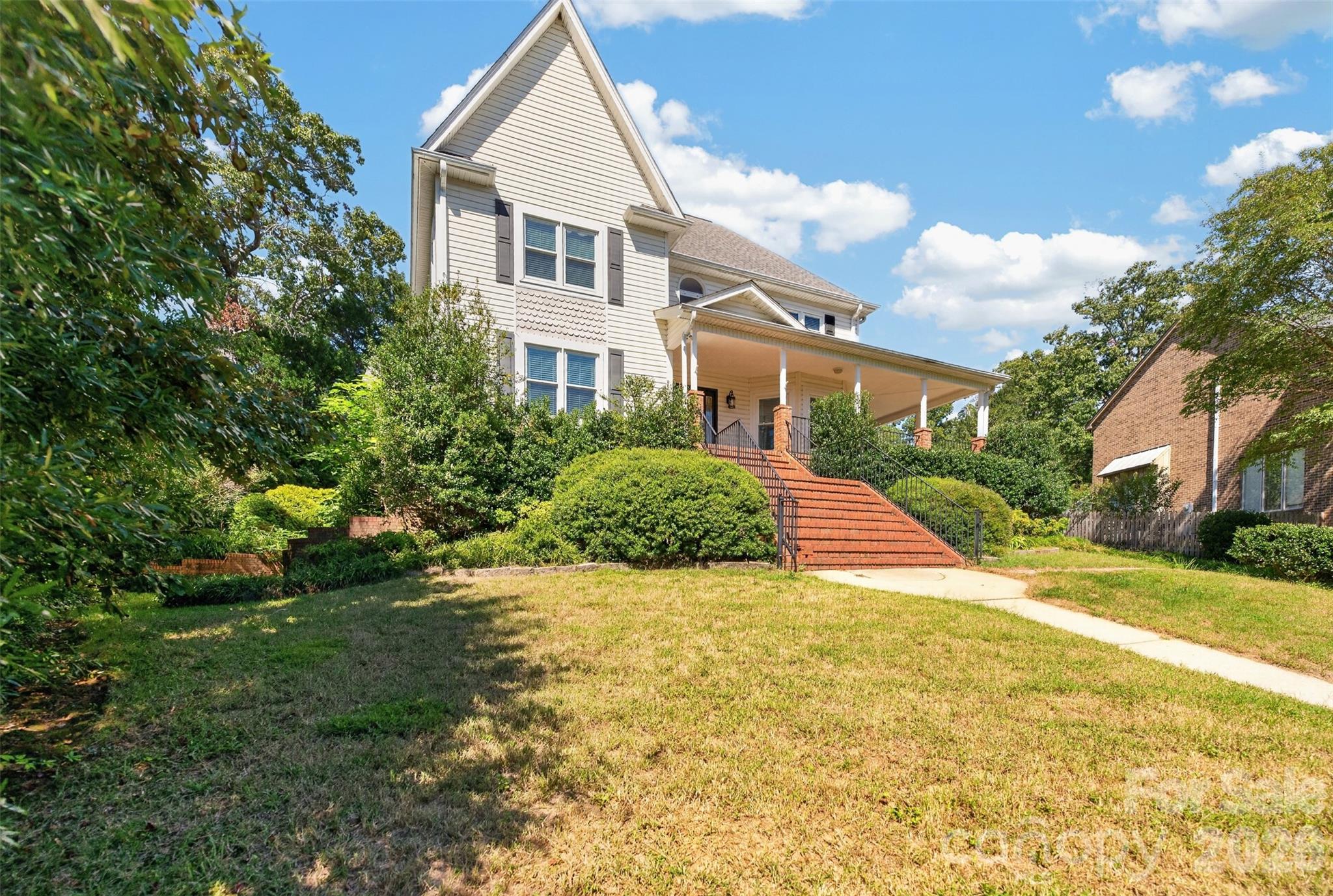 main property photo 39