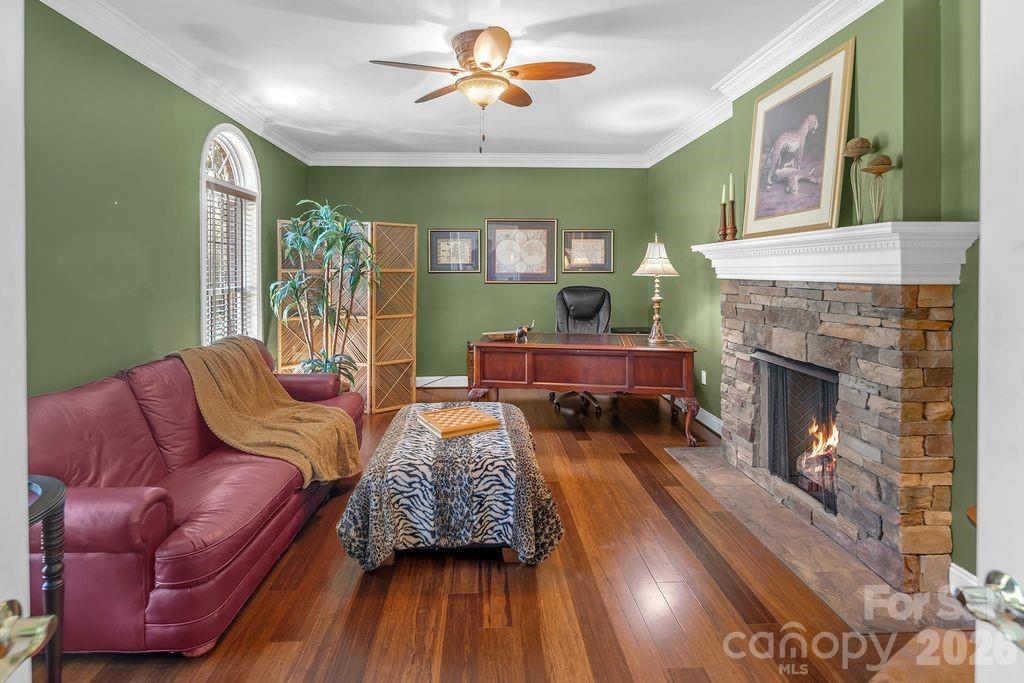 main property photo 21