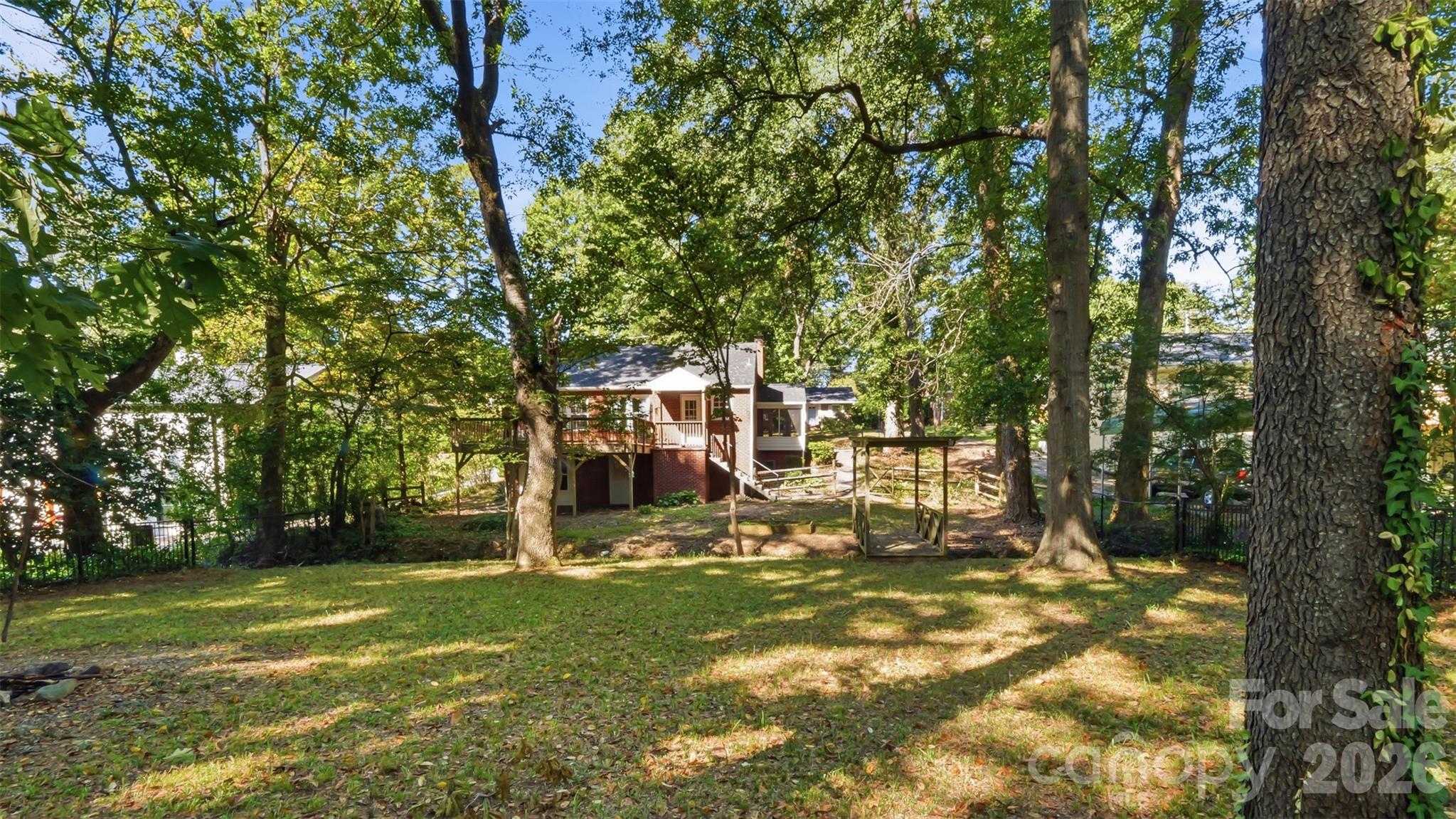 main property photo 34
