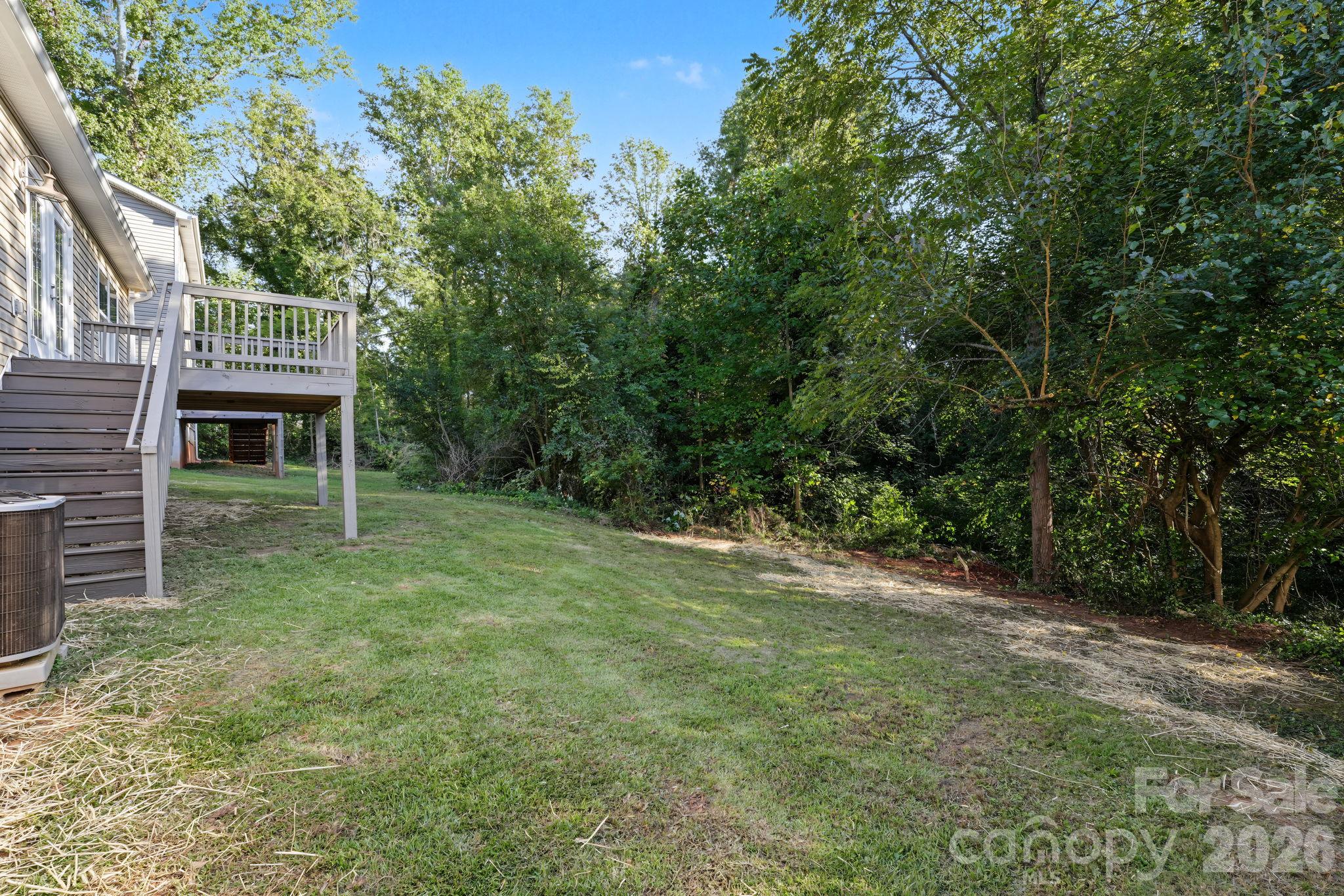 main property photo 38