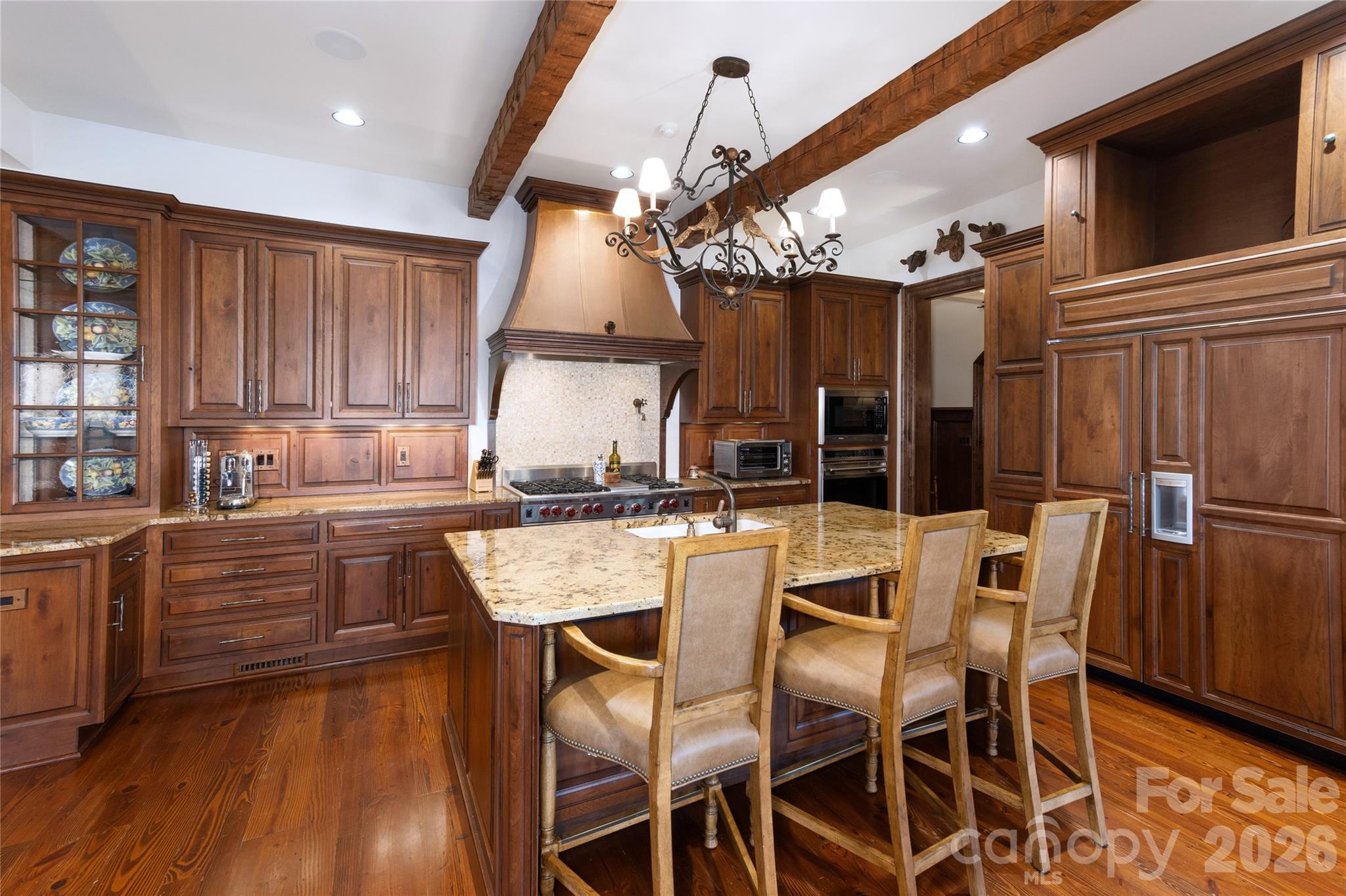main property photo 27