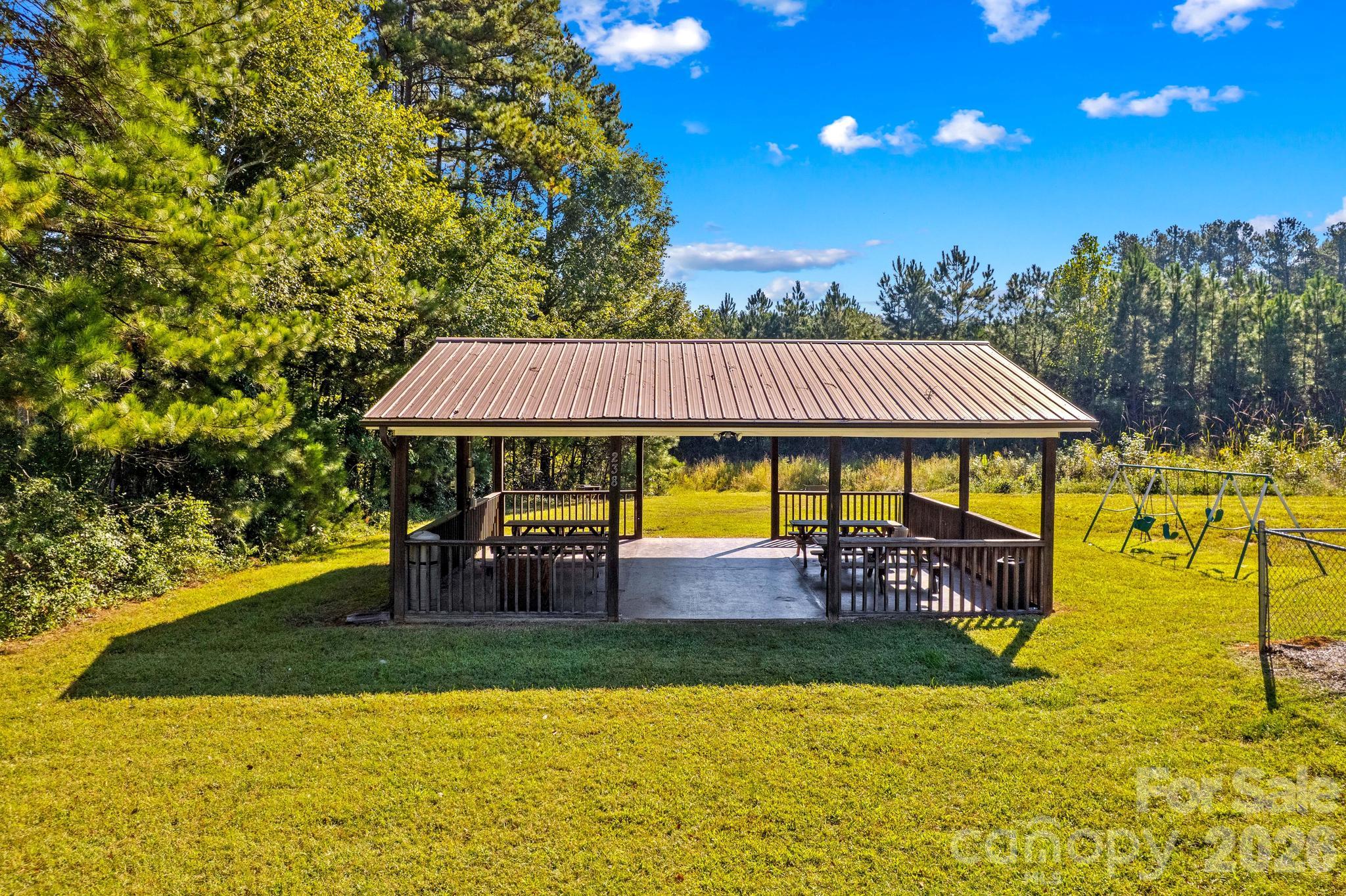 main property photo 47