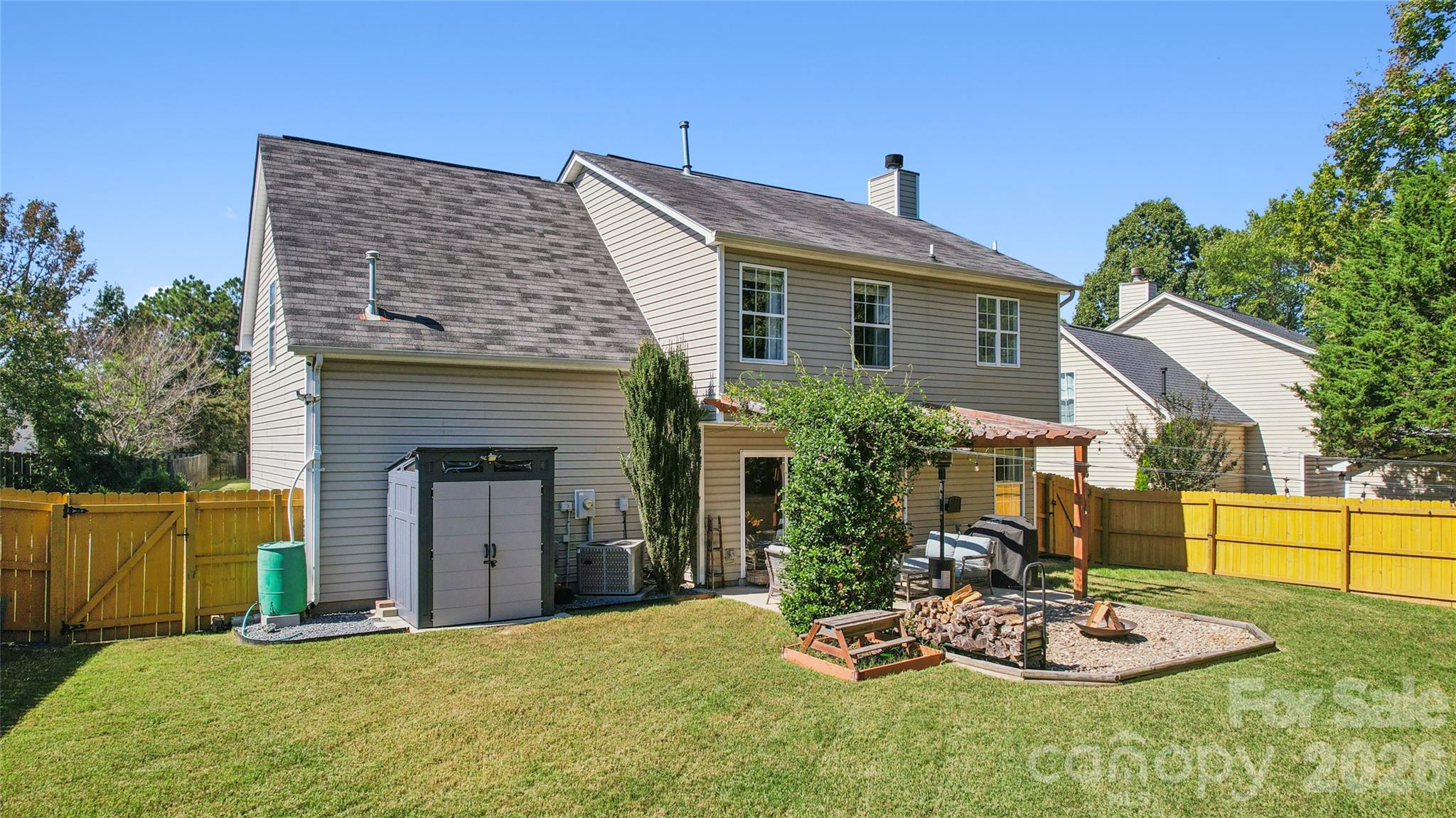 main property photo 39