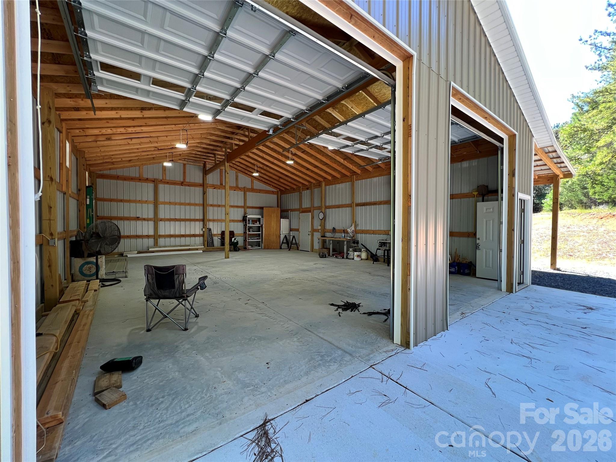 main property photo 20