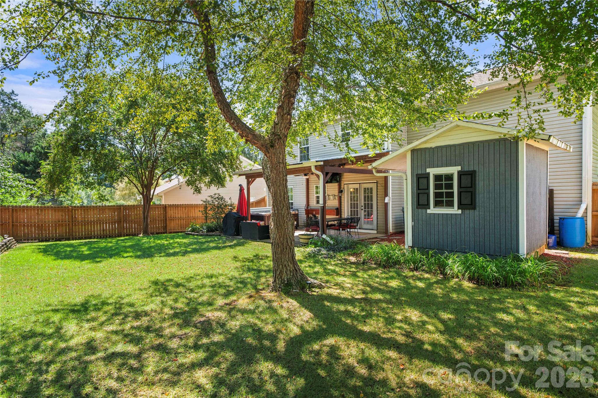 main property photo 38