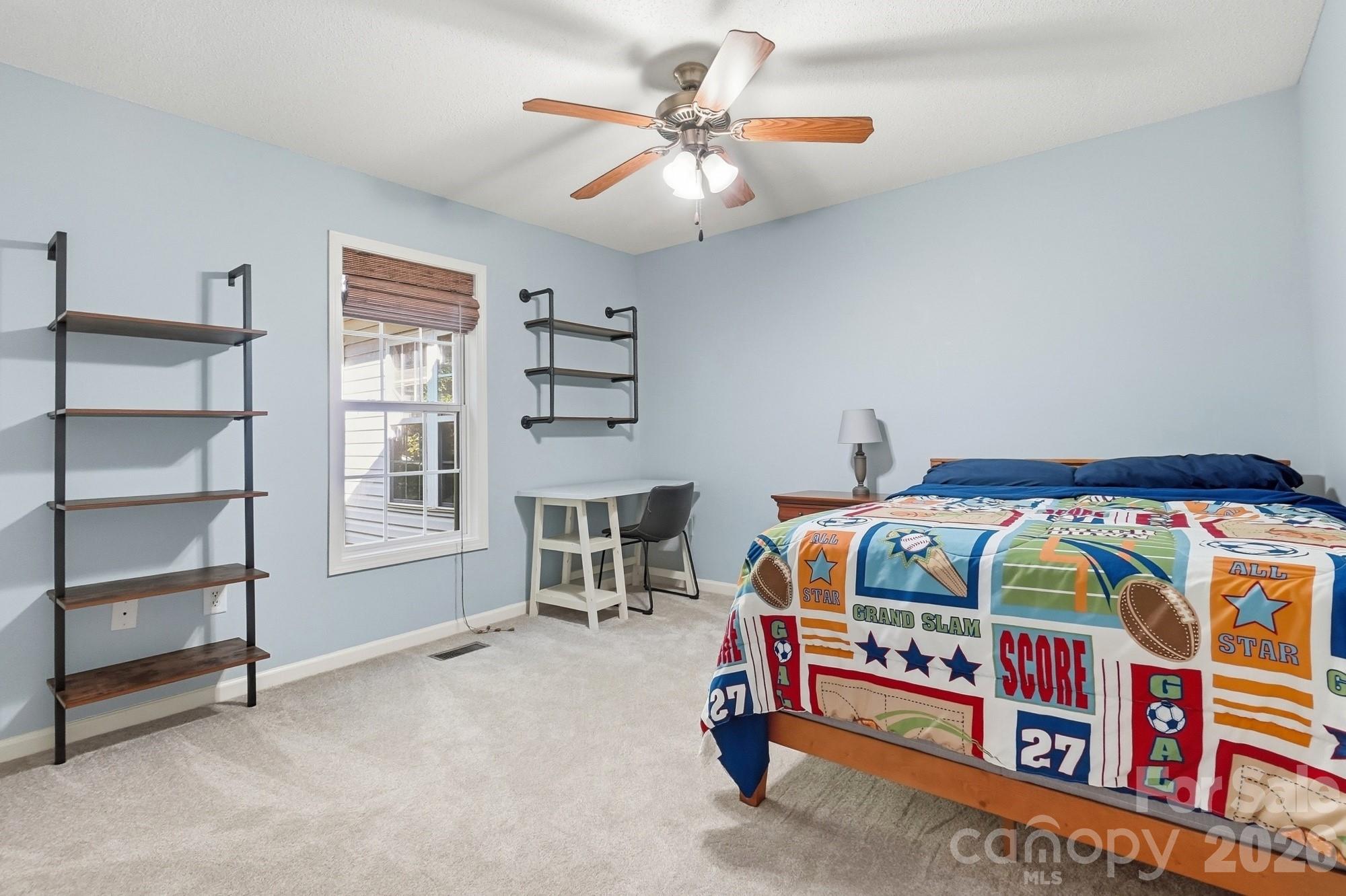 main property photo 25
