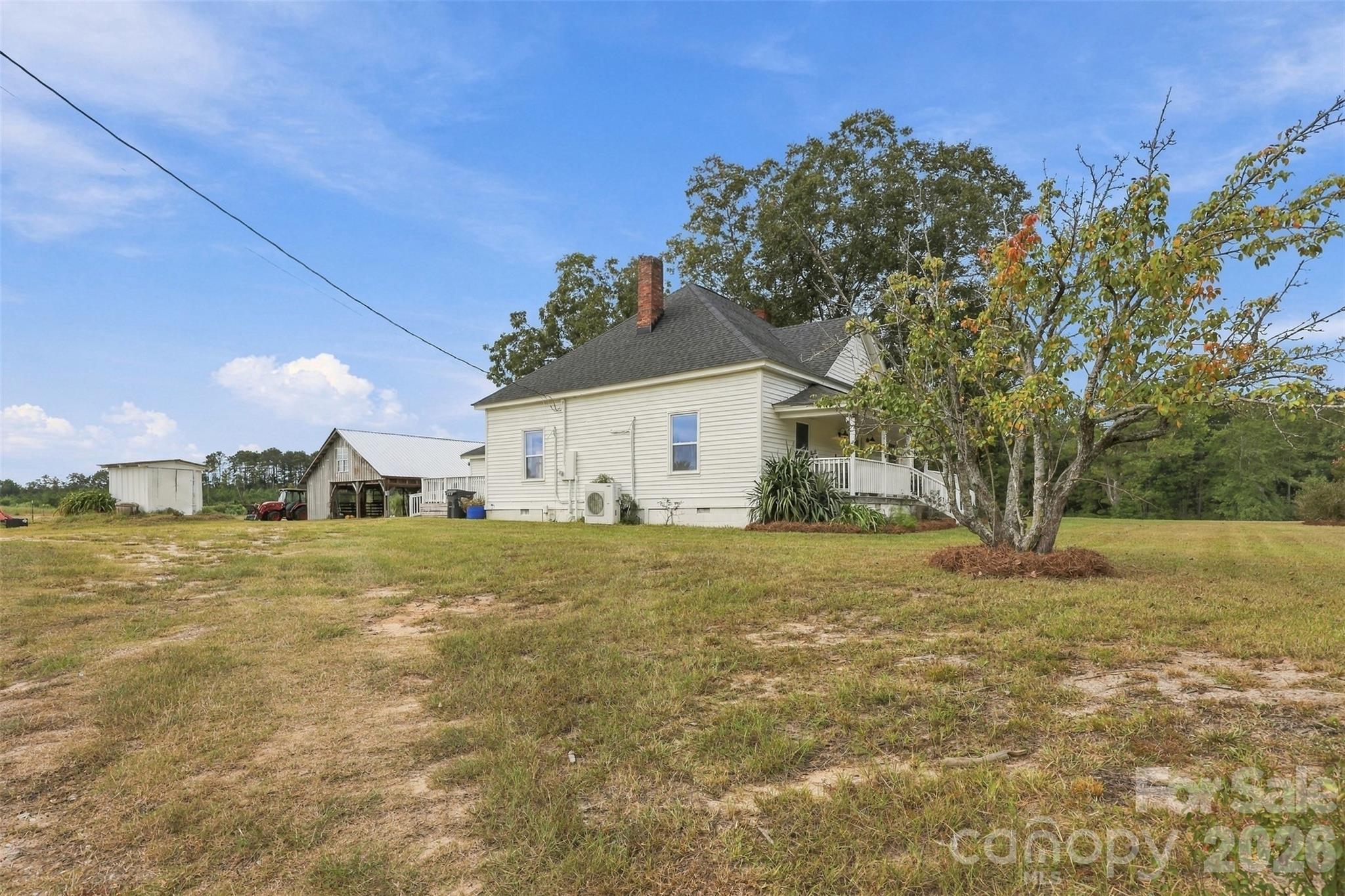 main property photo 33