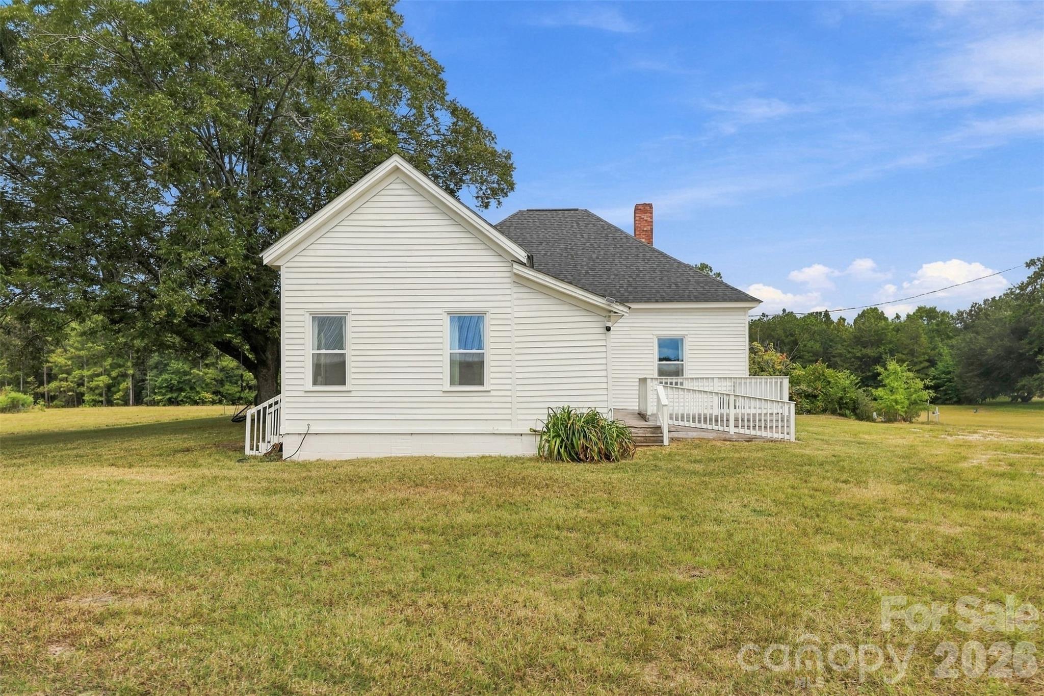 main property photo 36