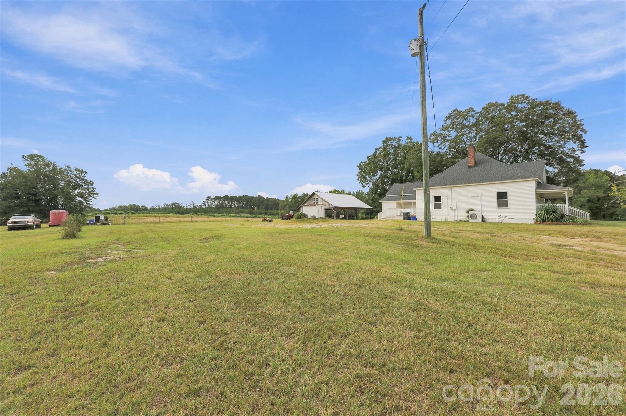 main property photo 39