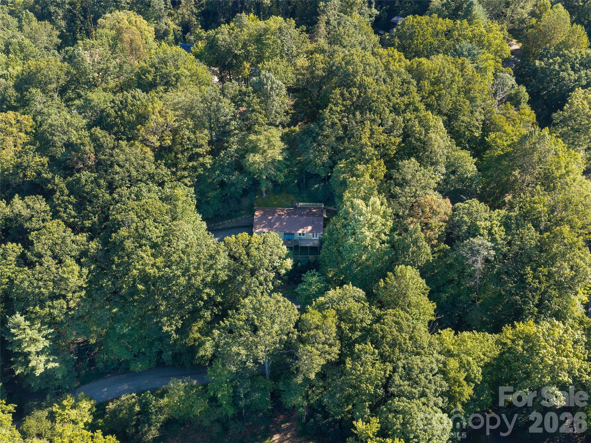 main property photo 34