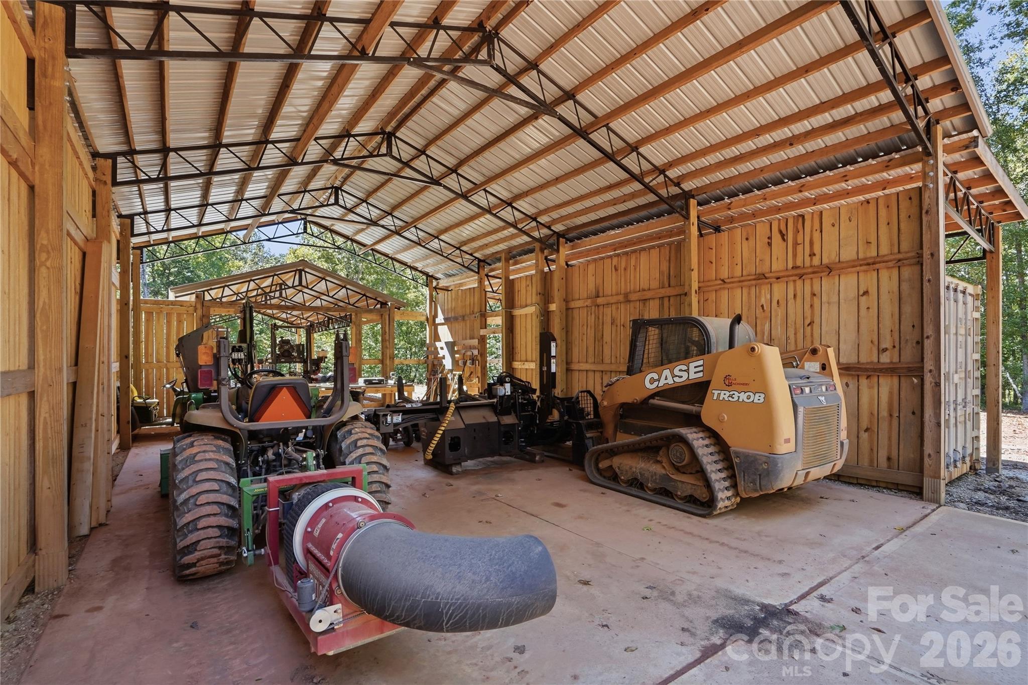 main property photo 45