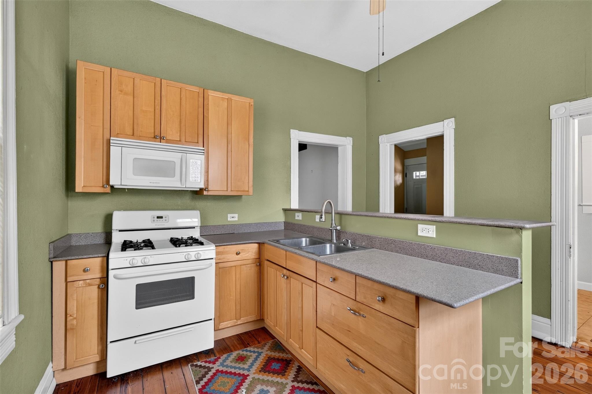 main property photo 22