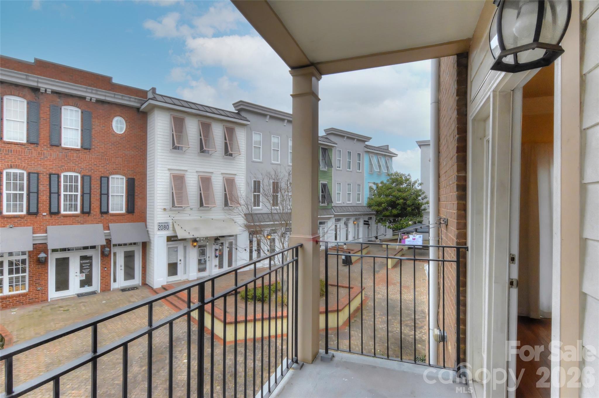 main property photo 19