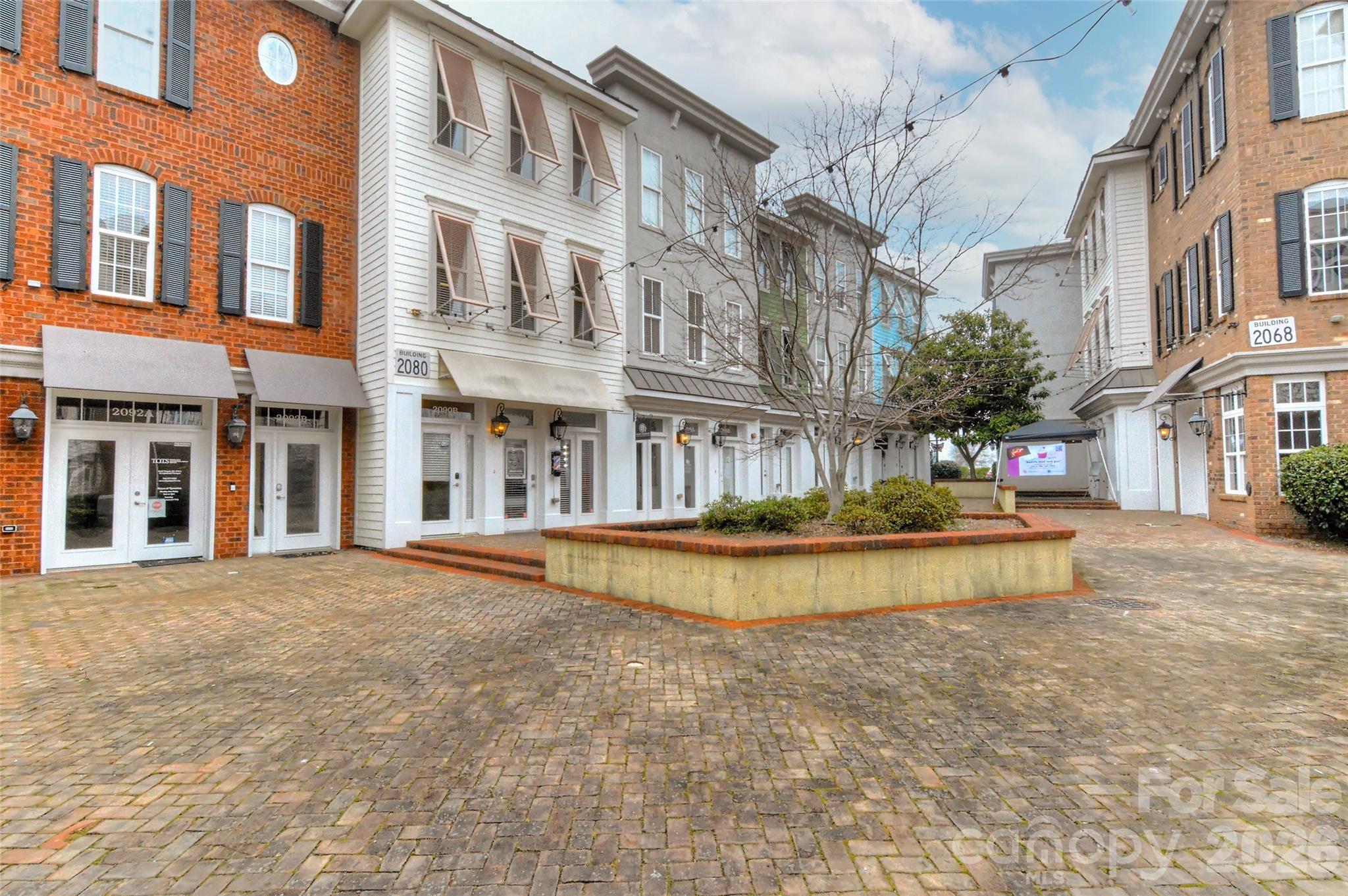 main property photo 41