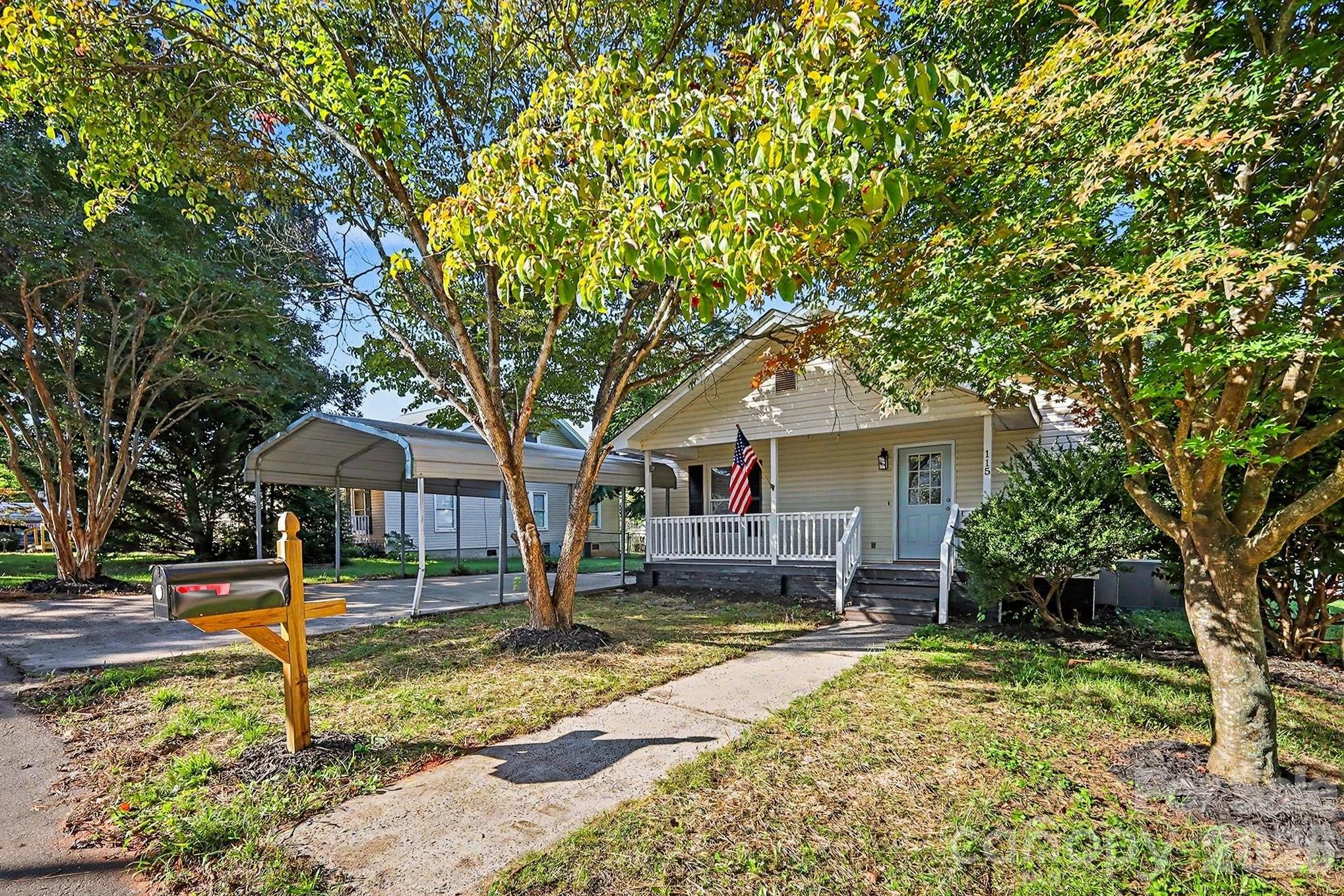 main property photo 5
