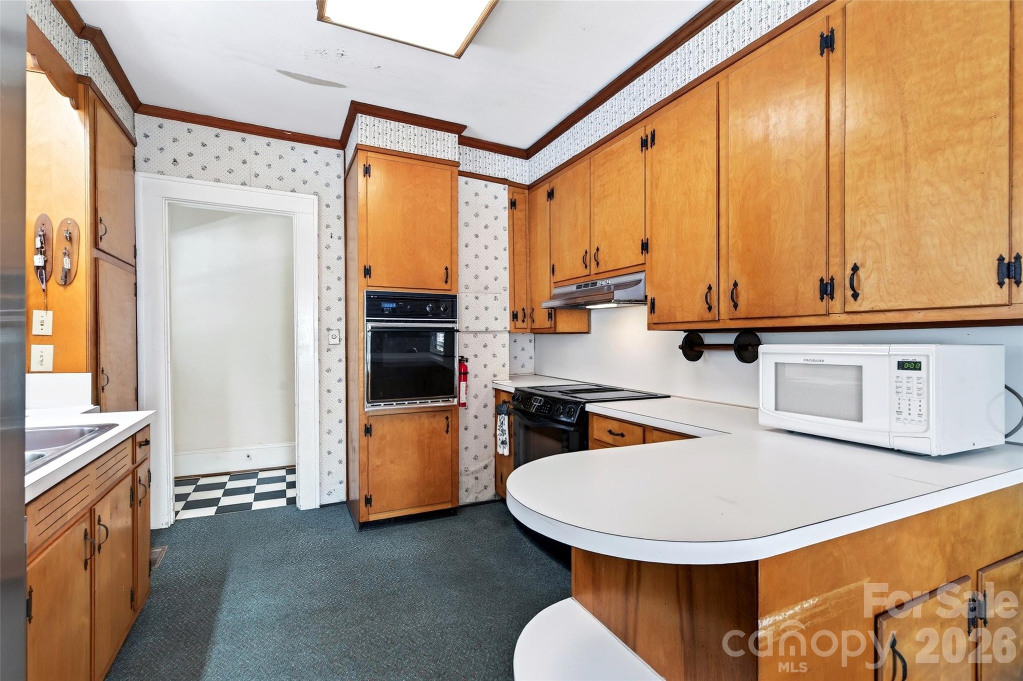 main property photo 15