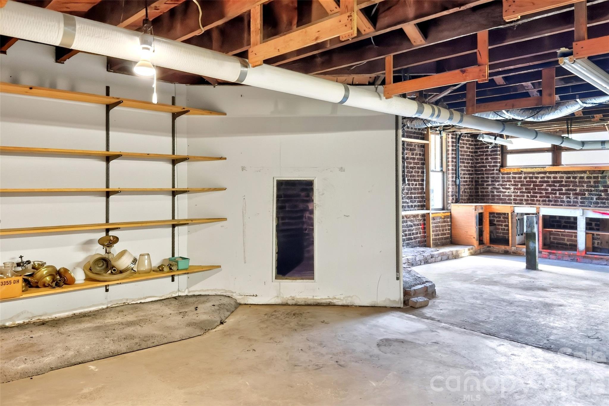 main property photo 46
