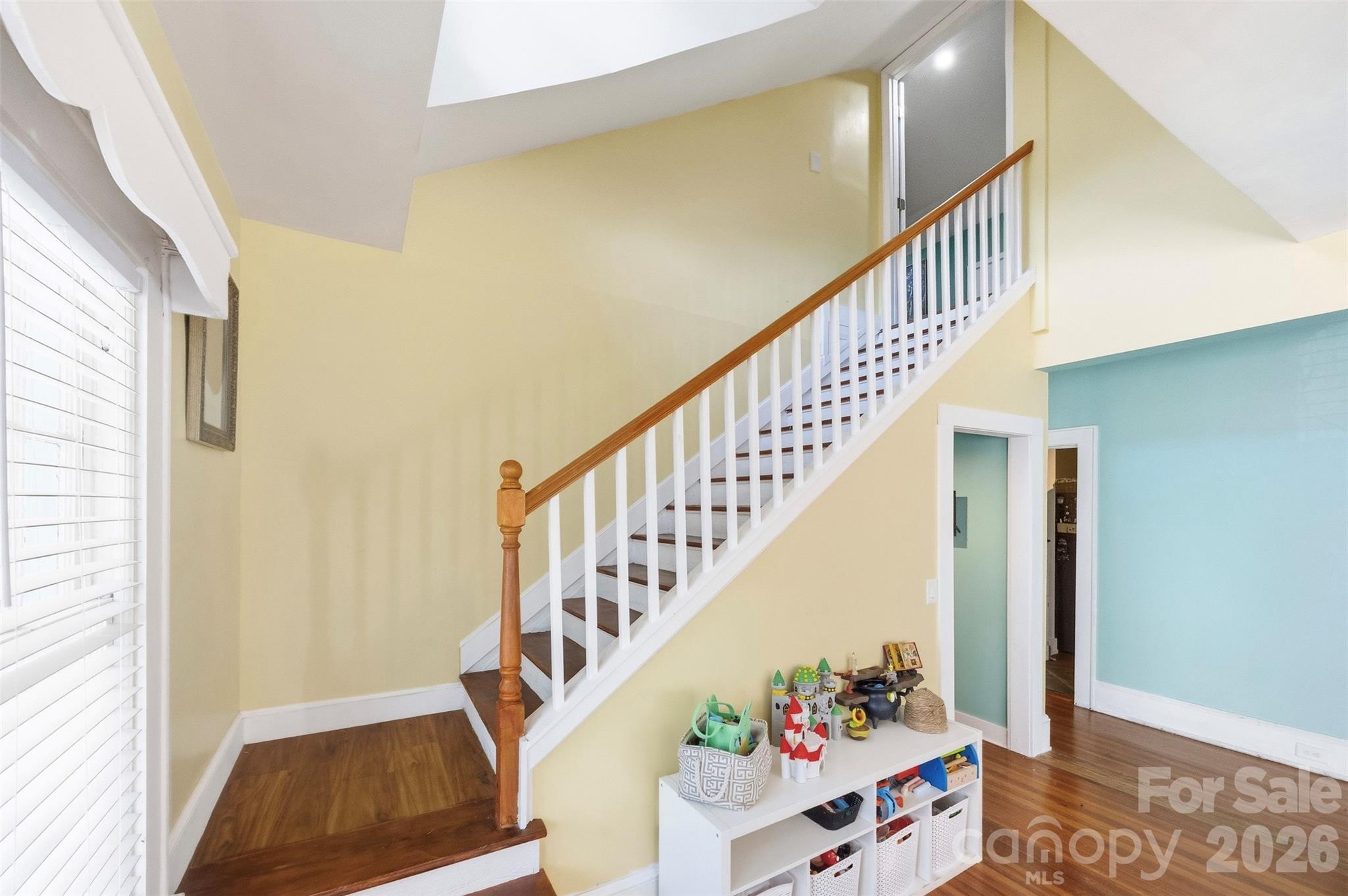 main property photo 29