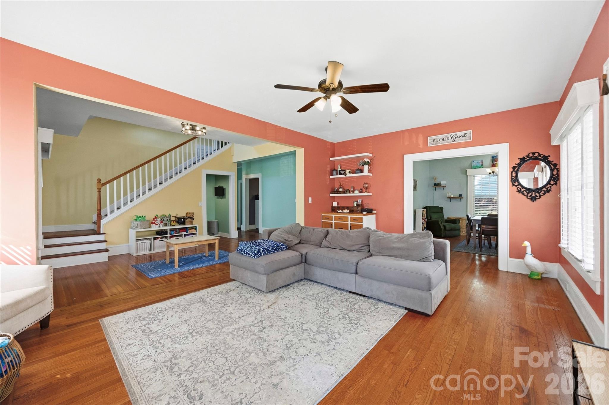 main property photo 5