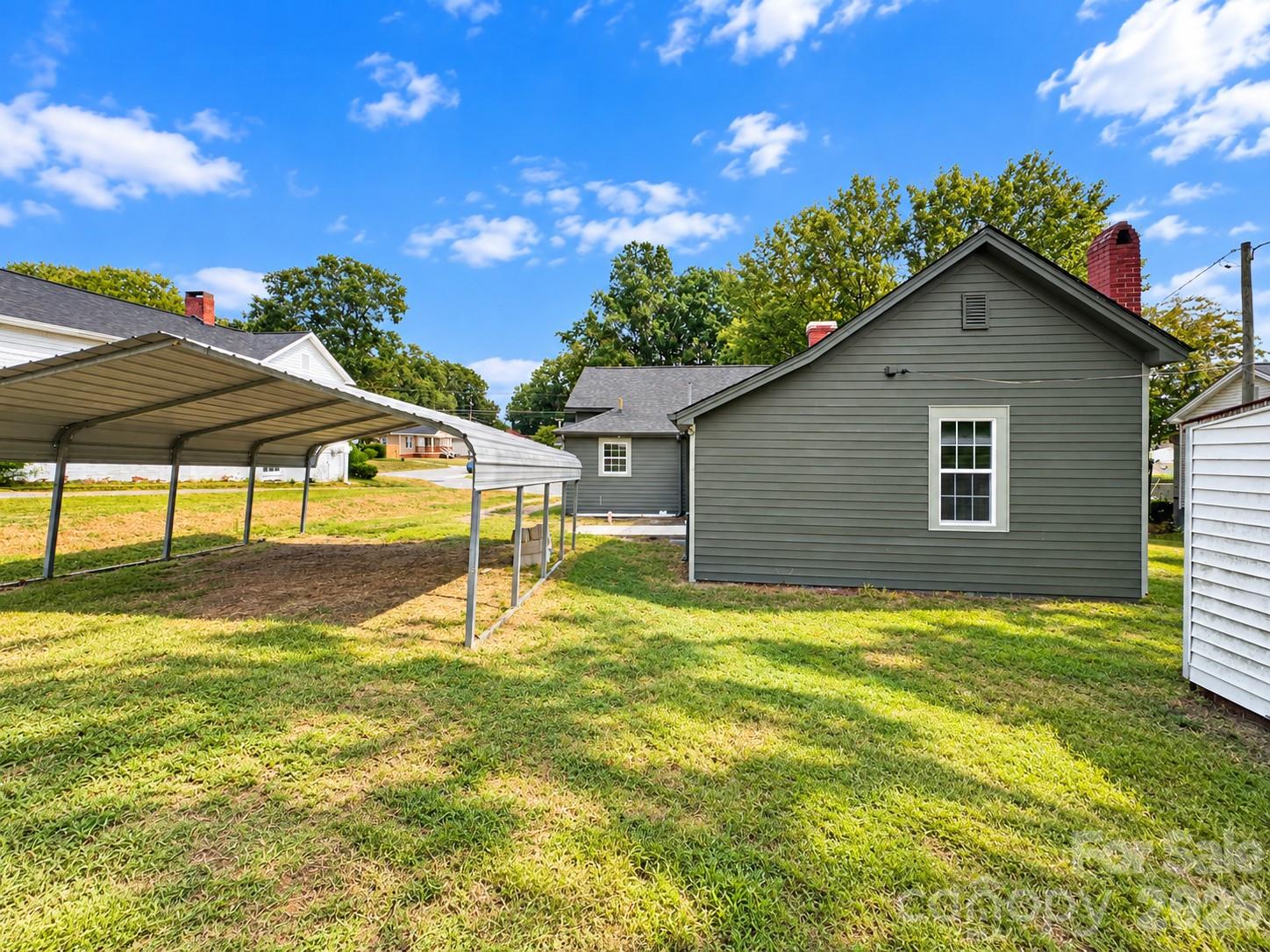 main property photo 43