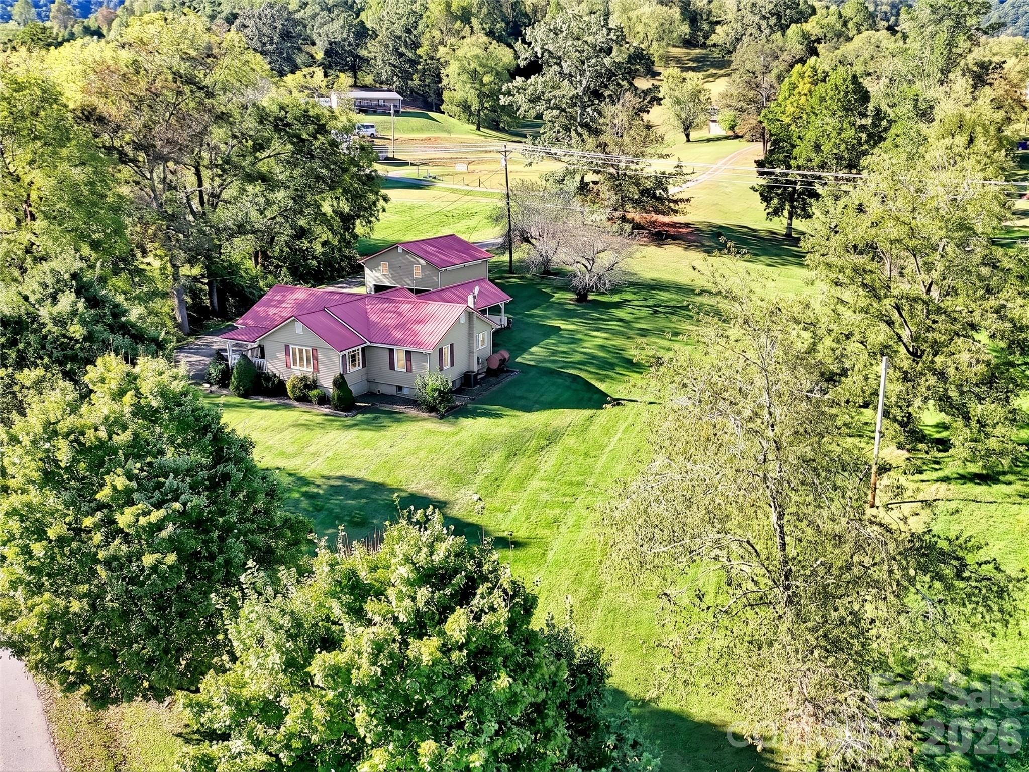 main property photo 5