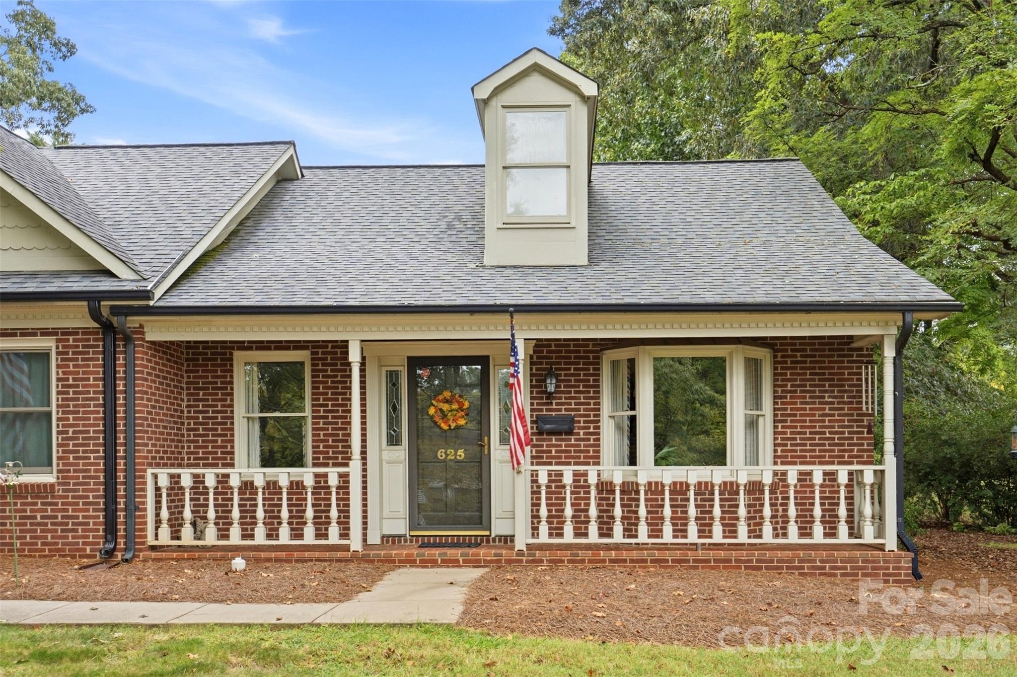main property photo 16