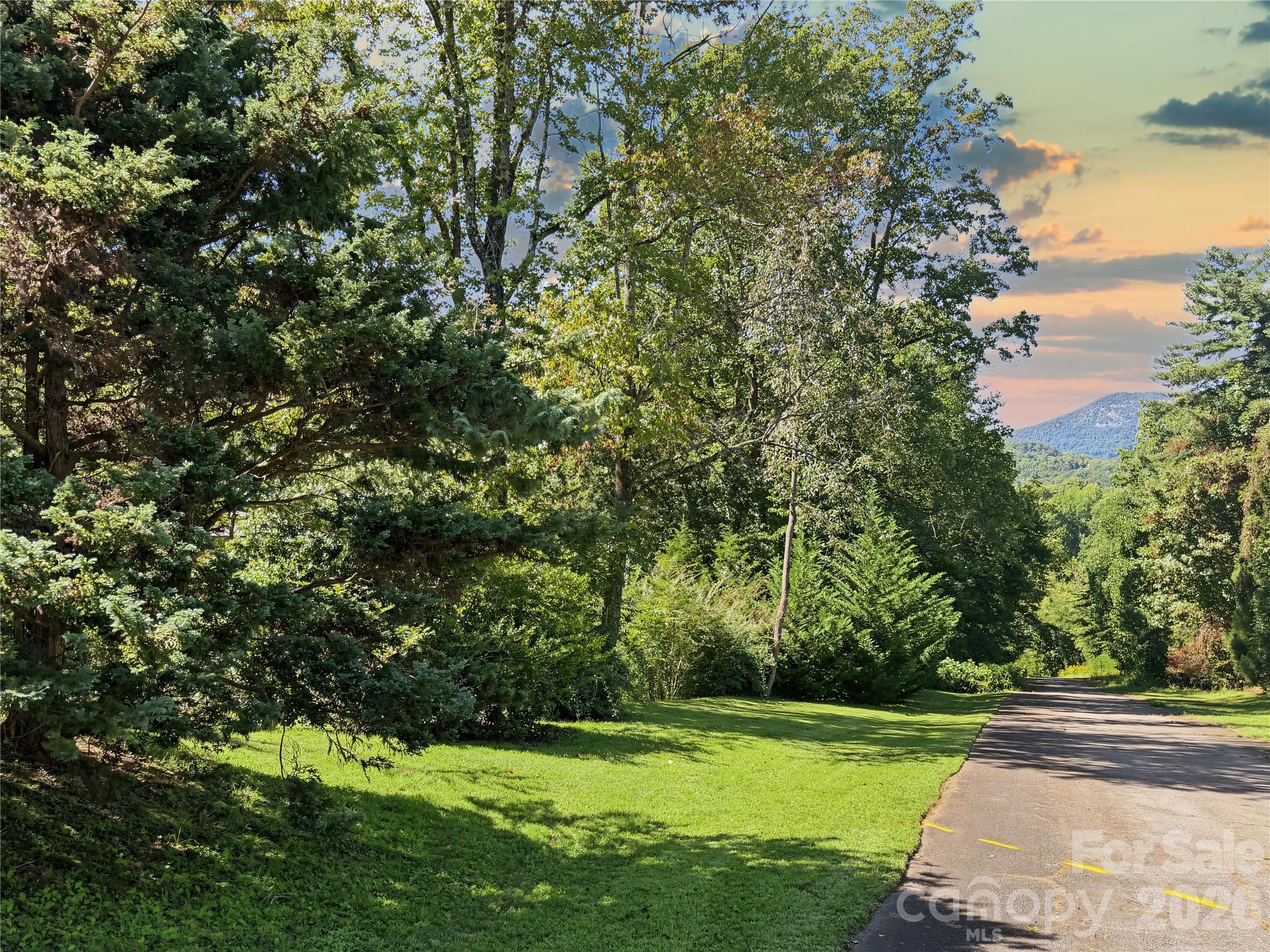 main property photo 40