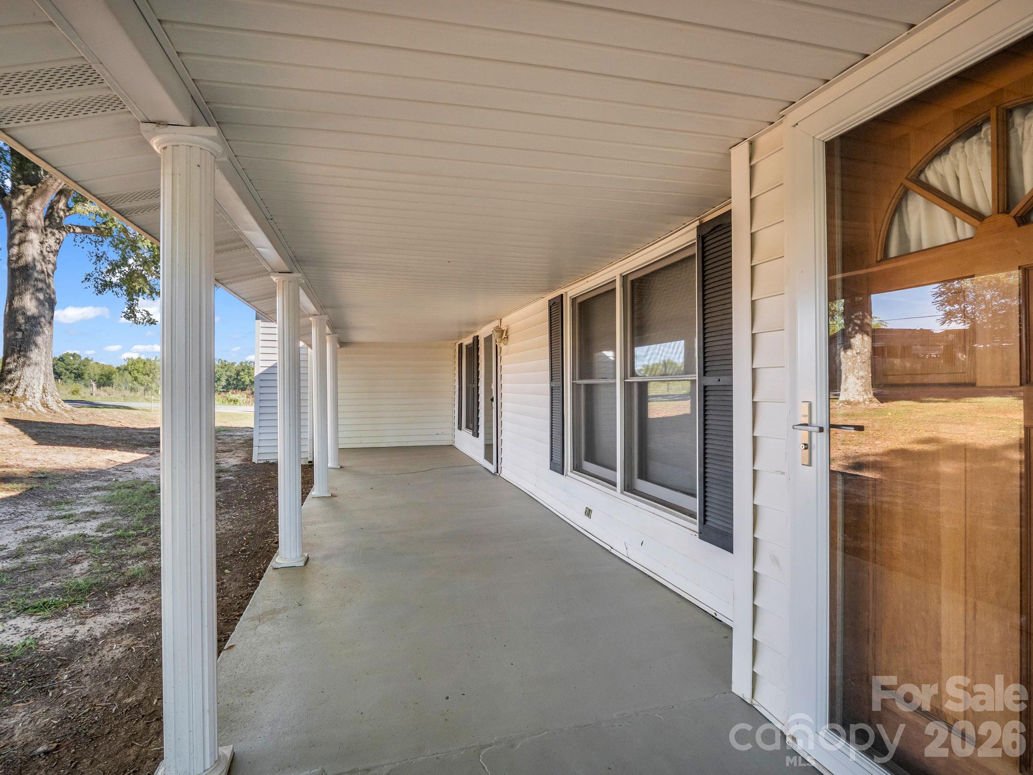 main property photo 26