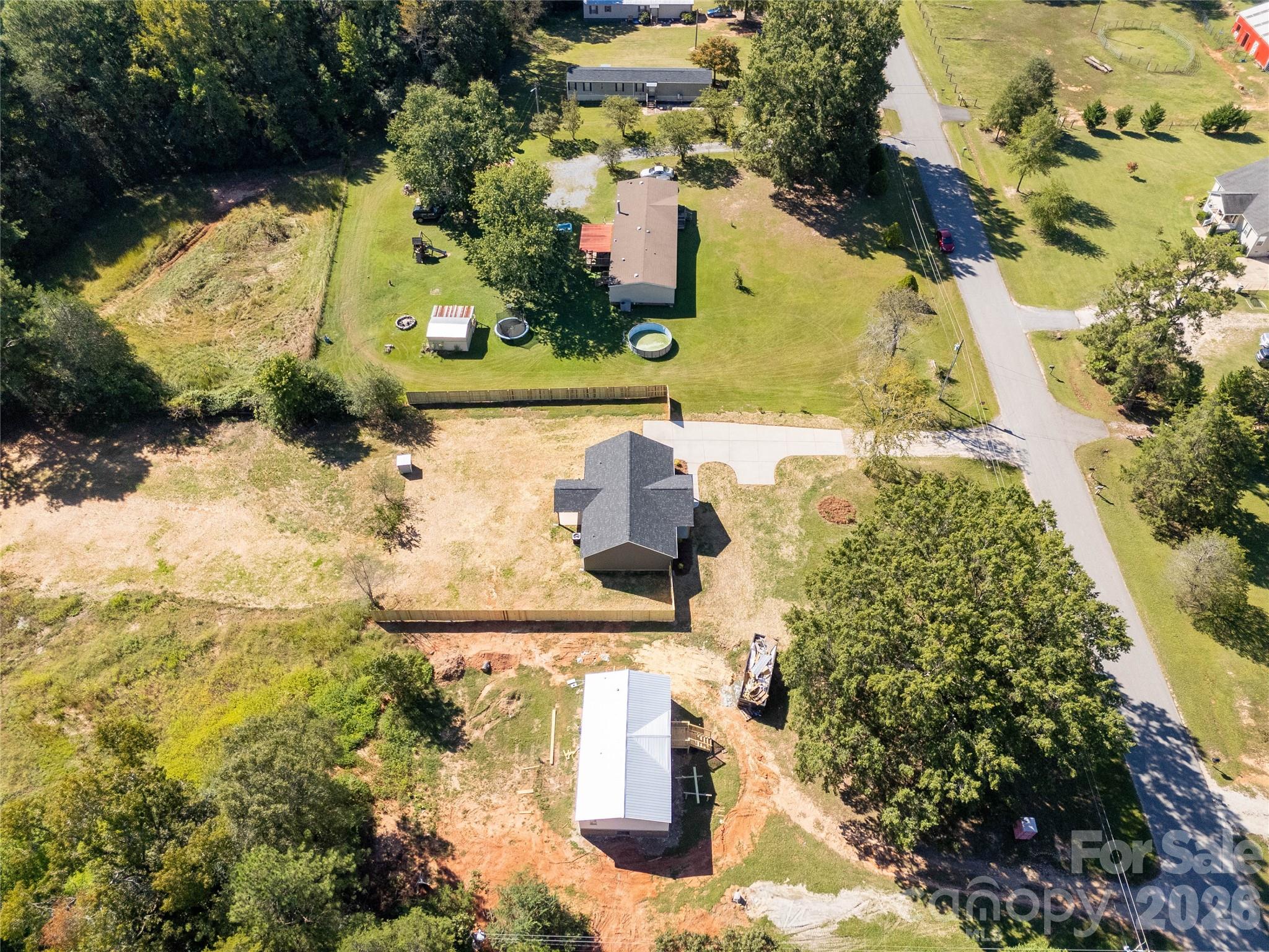 main property photo 33
